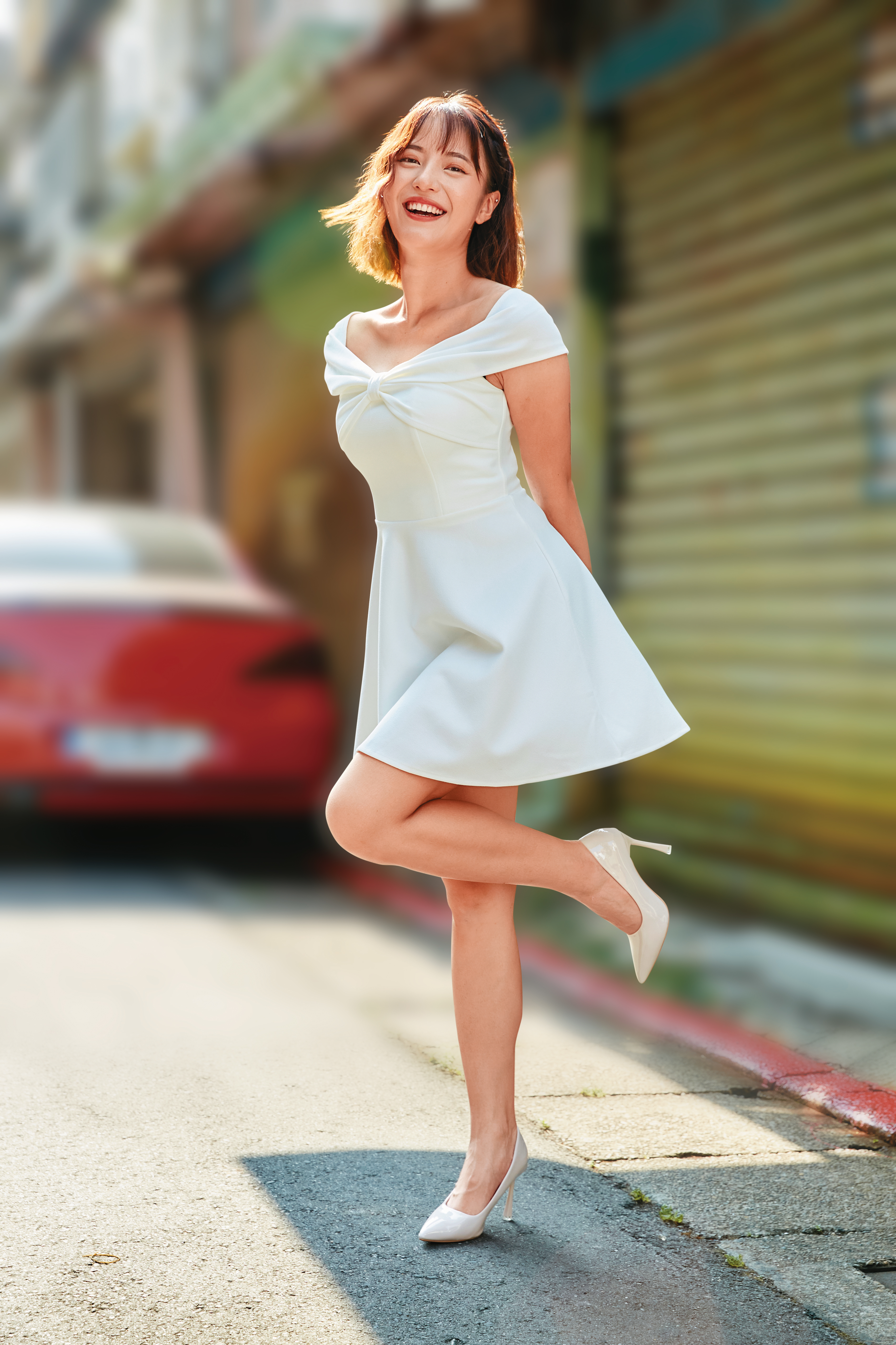 外型頗為亮眼的宜芳，從小就熱愛表演。