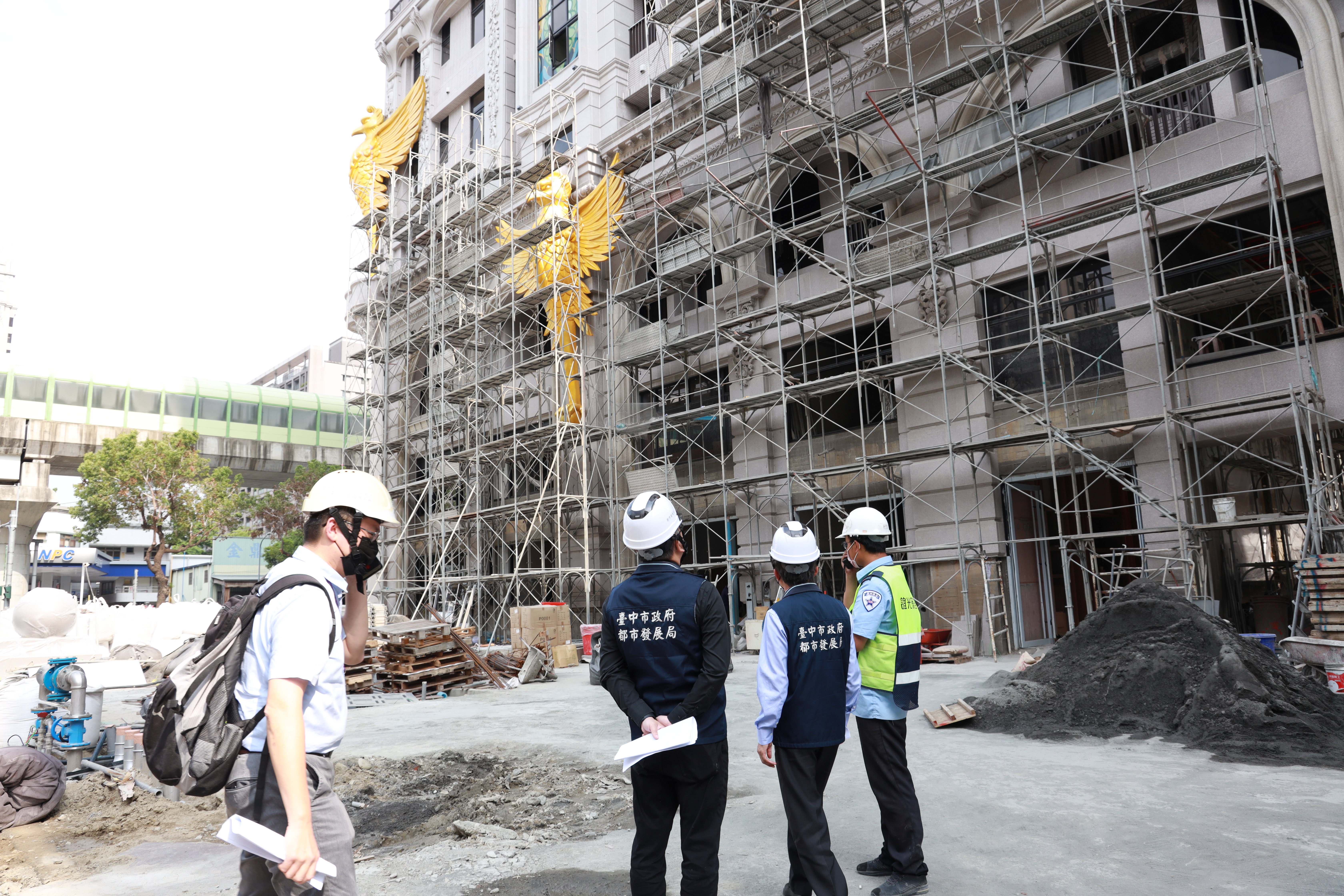 興富發在台中市內9處建案遭勒令停工，經安檢無虞才能復工。（台中市政府提供）