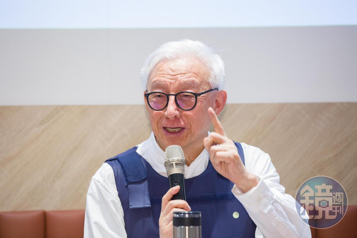 曹興誠：年輕人買房會套牢自己的一生，是最差勁的理財。 （本刊資料照）