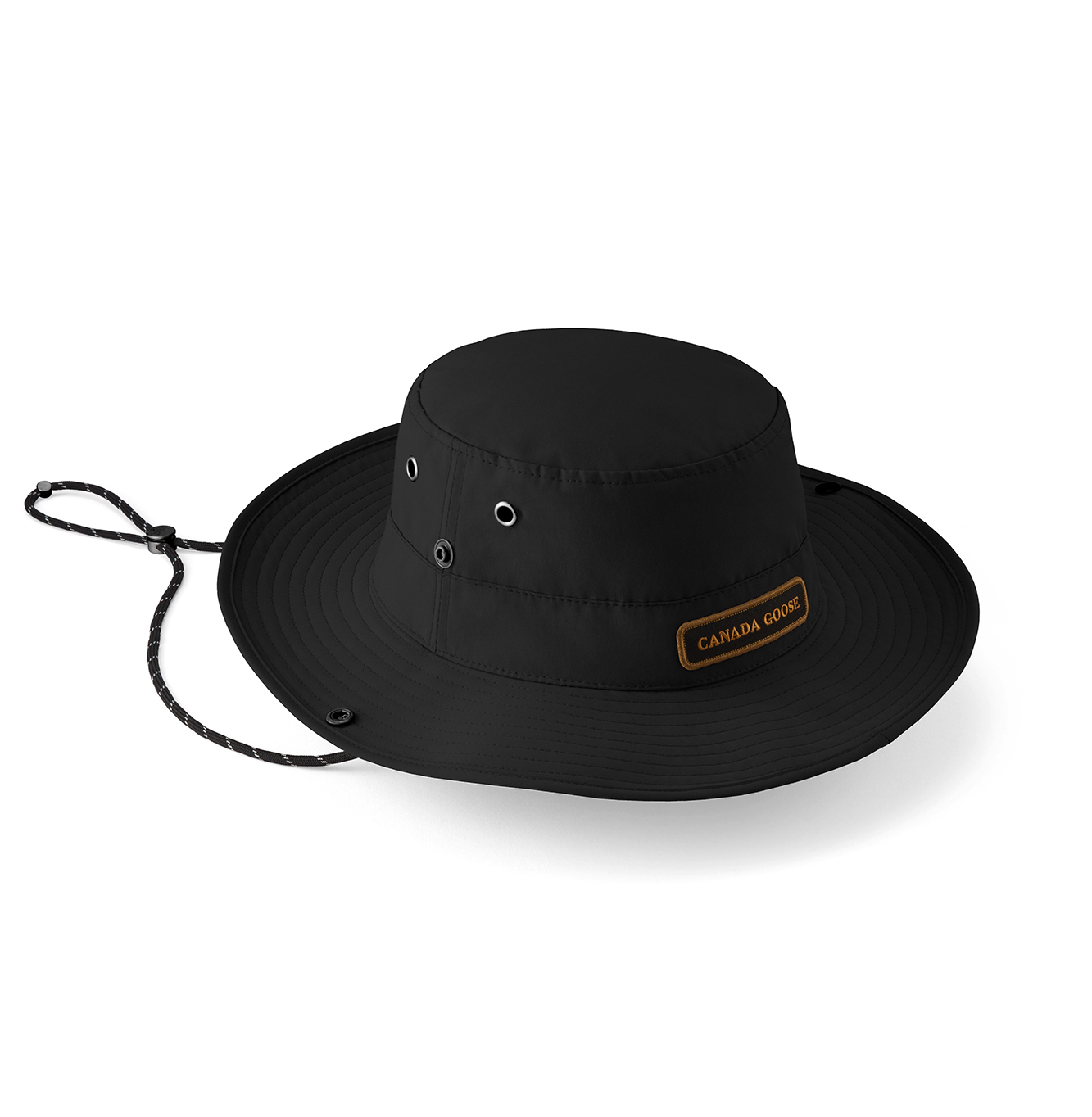 Venture Bucket Hat黑色漁夫帽；NT$9,300。（CANADA GOOSE提供）