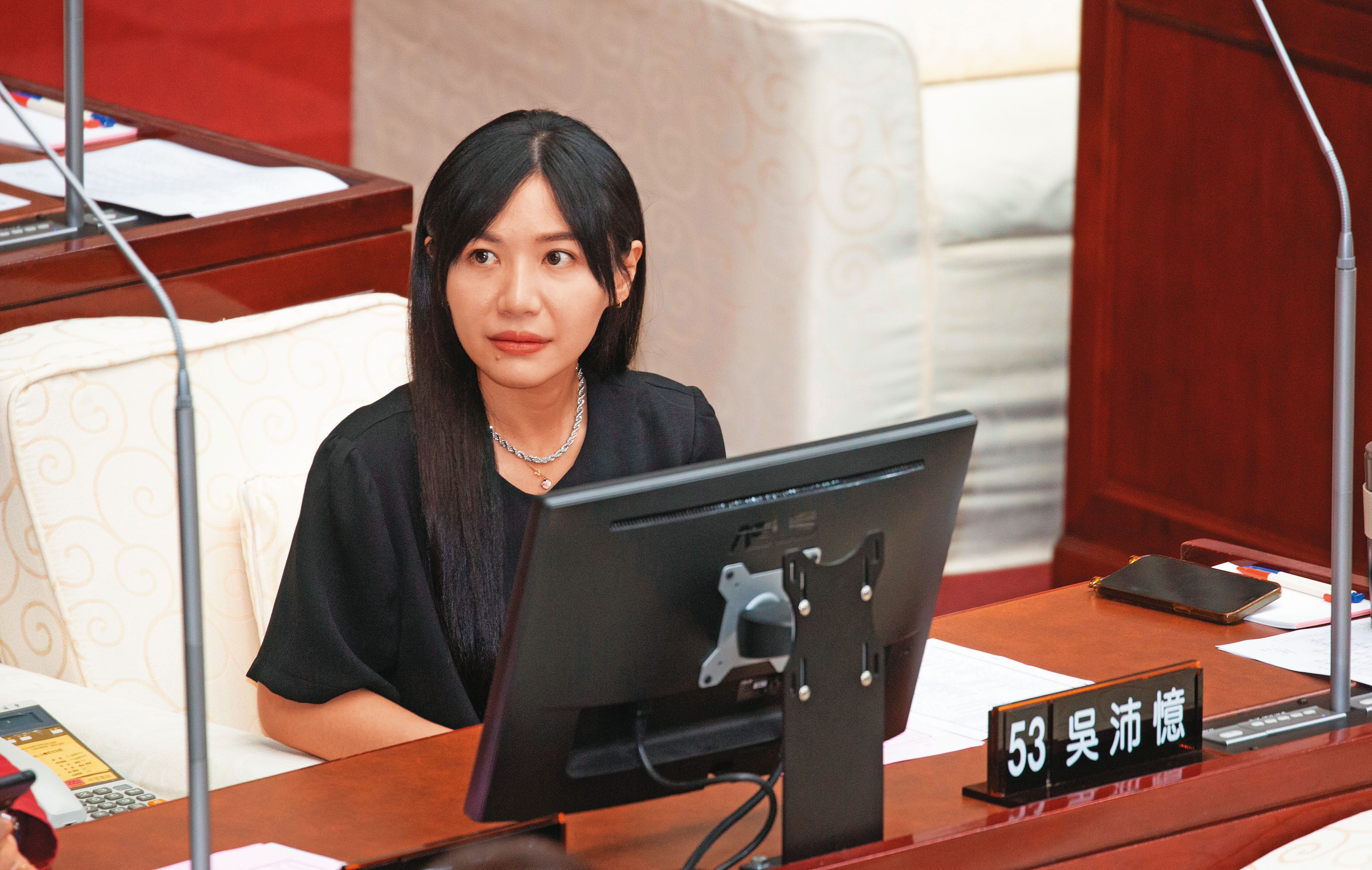 民進黨議員吳沛憶（圖）爭取參選中正萬華的立委，表示願與鄭家純民調決勝。