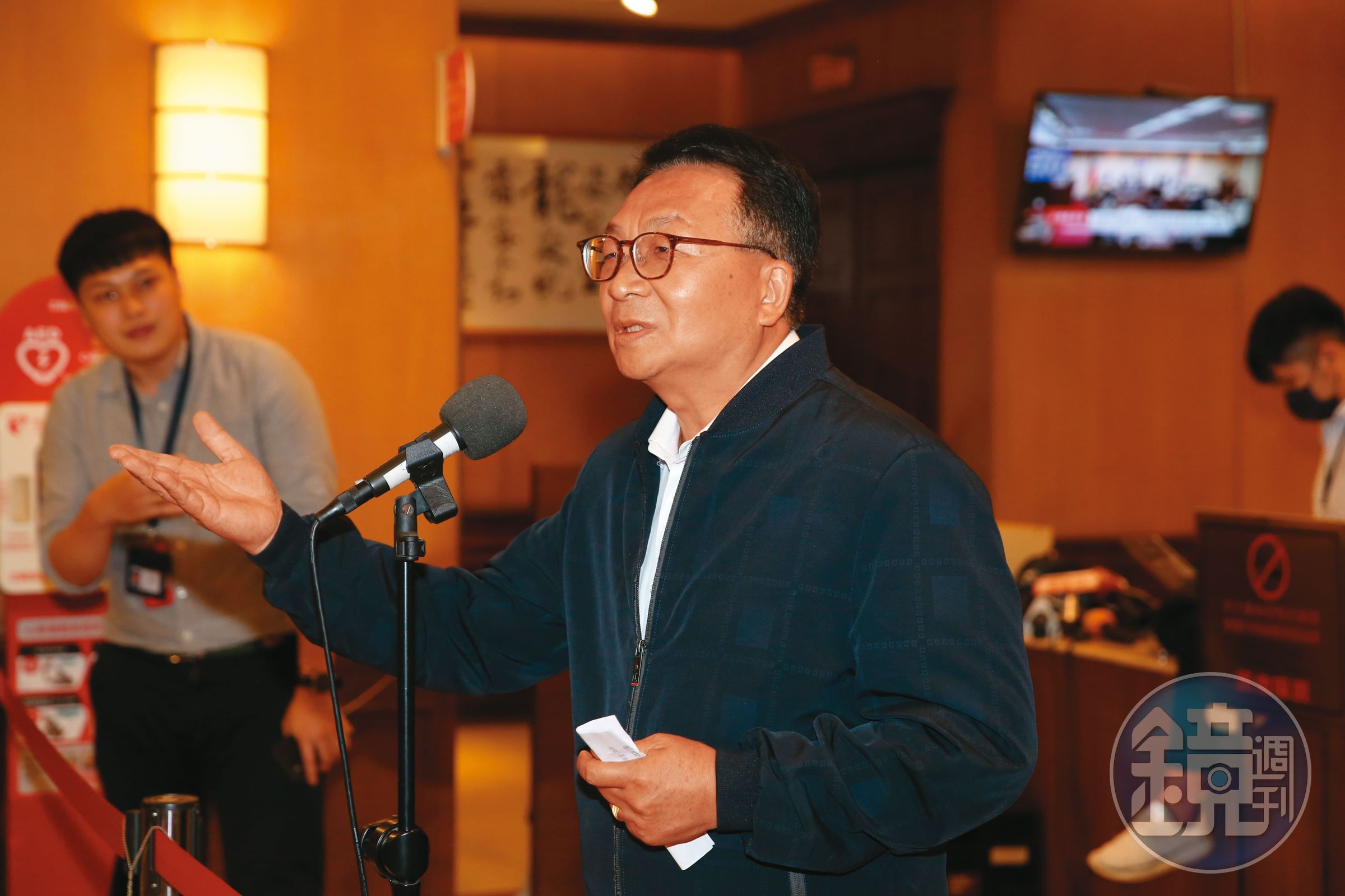 民進黨不少現任立委不再競選連任,包括最近因im.B爭議退選的陳歐珀。