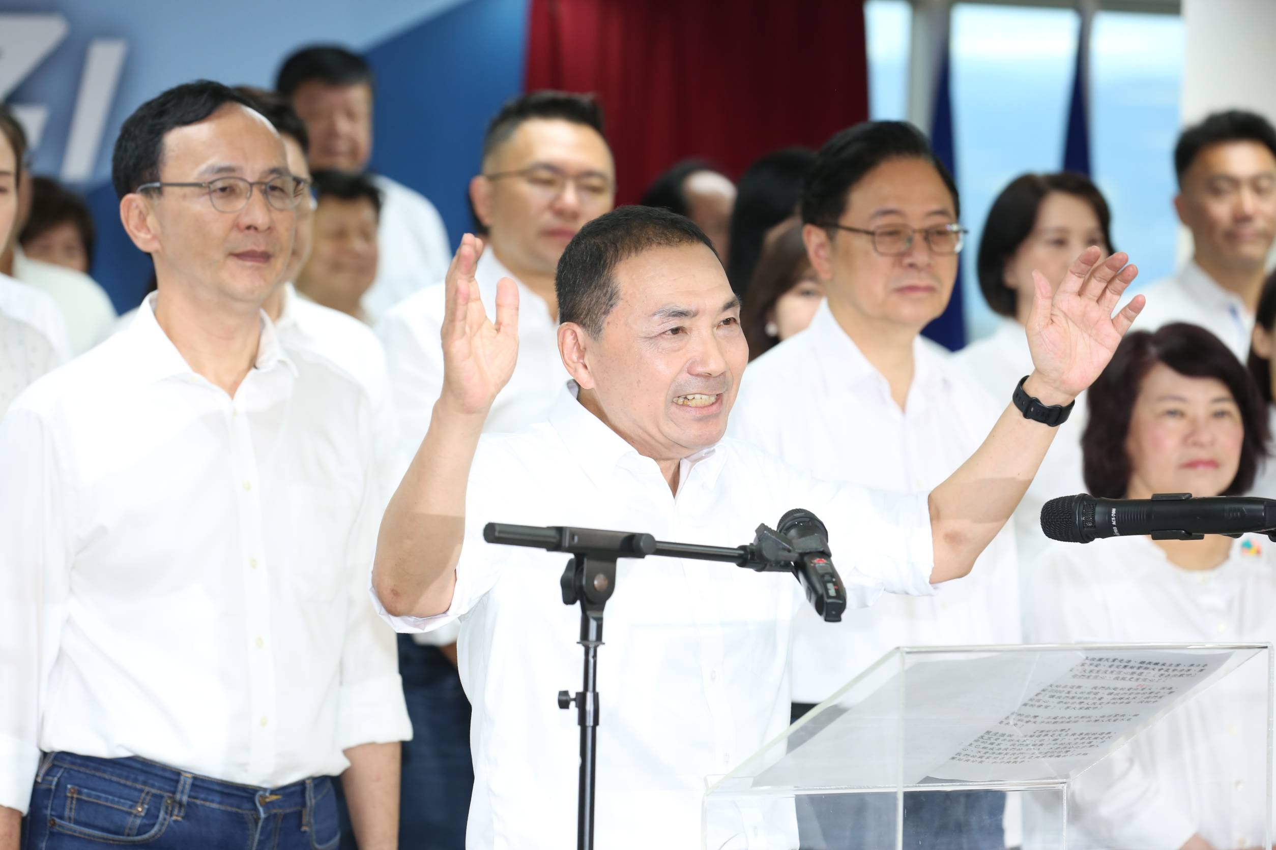 《美麗島電子報》公布最新民調，國民黨侯友宜（圖）支持度跌破20%，反被民眾黨柯文哲超車了。（本刊資料照）