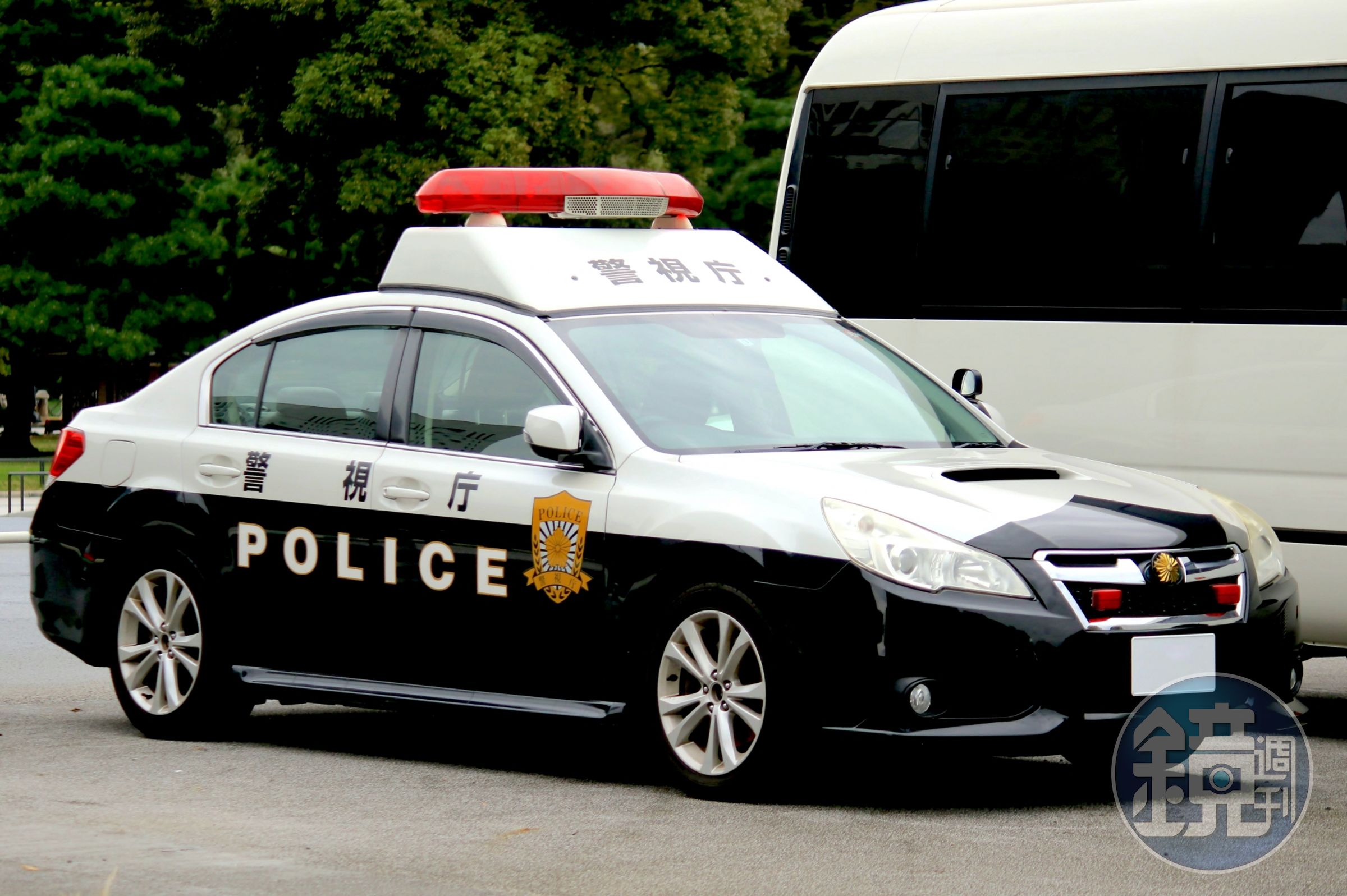 日本長野縣中野市的2名員警,日前為了逮捕凶手,未穿防彈衣也未配槍就前往案發現場。(示意圖,photoAC)