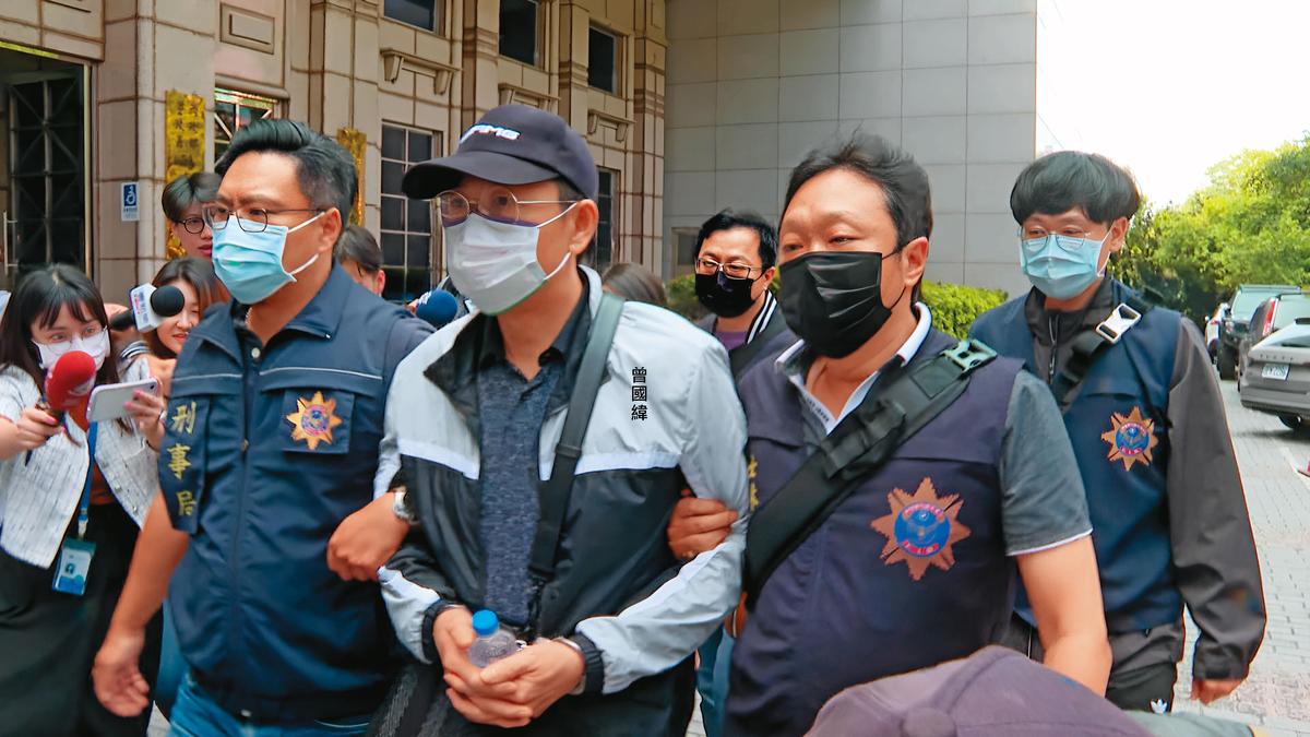 刑事局今拘提與im.B案主嫌曾國緯關係匪淺的行政院前政務顧問陳振坤等6人。（翻攝鏡新聞）