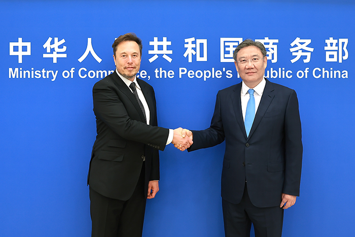 王文濤5月31日會見馬斯克。(翻攝自中國商務部官網)