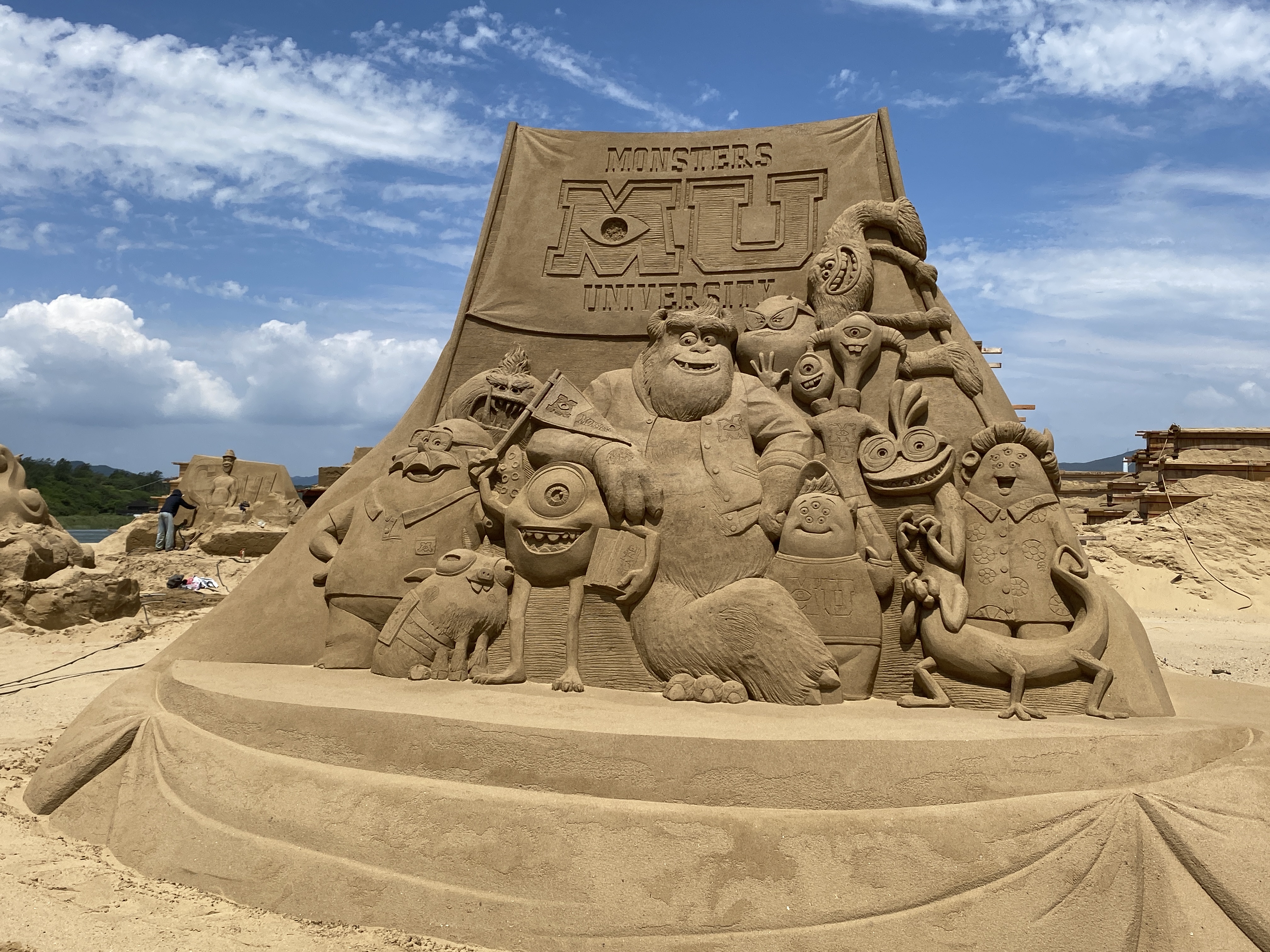 迪士尼人氣動畫《怪獸大學》可愛的大眼仔、毛怪在福隆等著你。