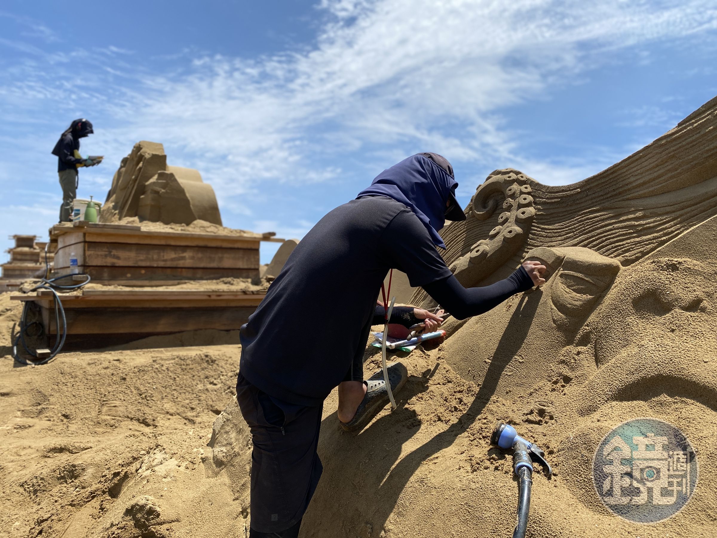 超過15名國內外沙雕藝術家,齊聚福隆沙灘共同創作。
