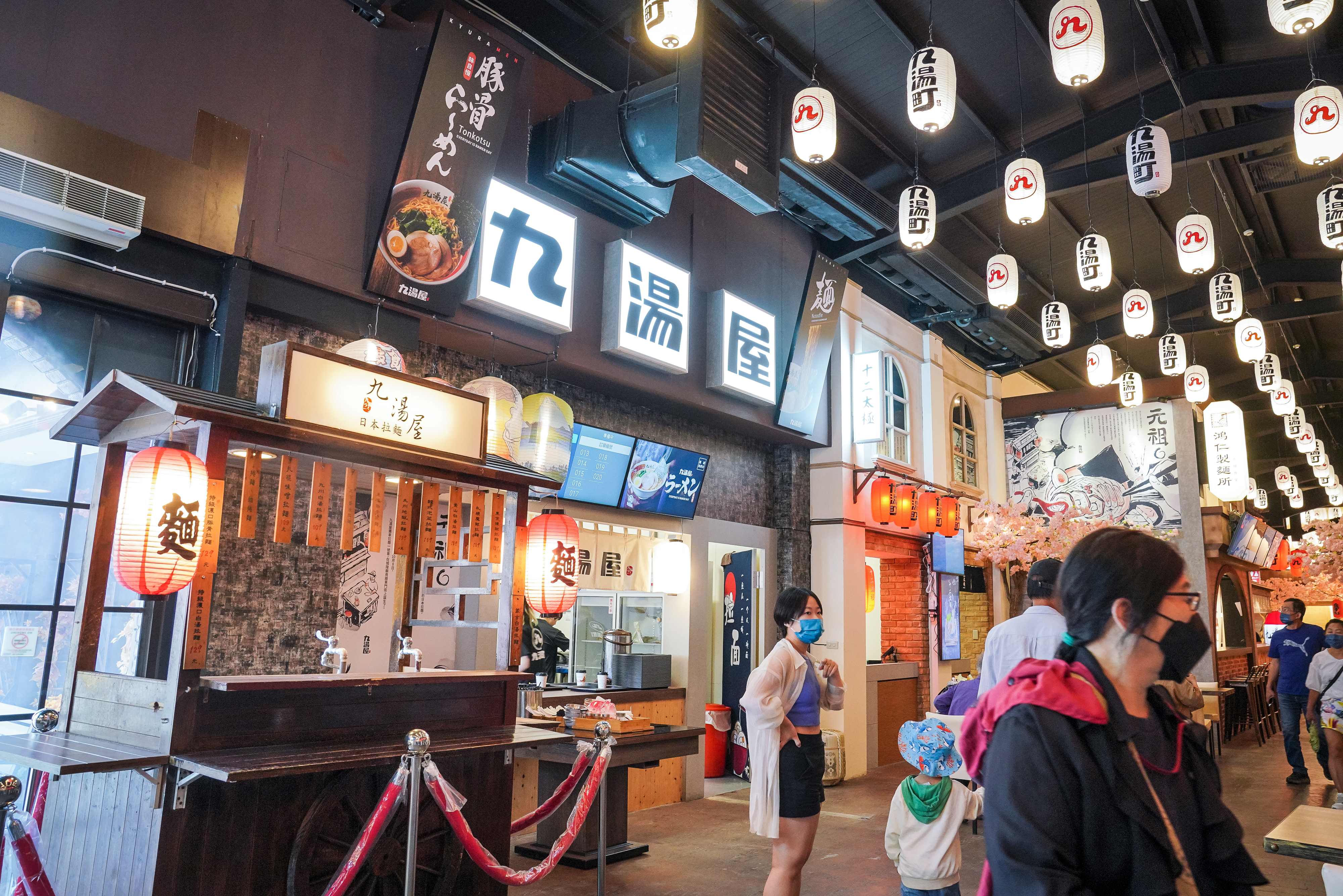 宜蘭礁溪拉麵博物館裡的日式拉麵攤車，是當時九湯屋品牌起家攤車。