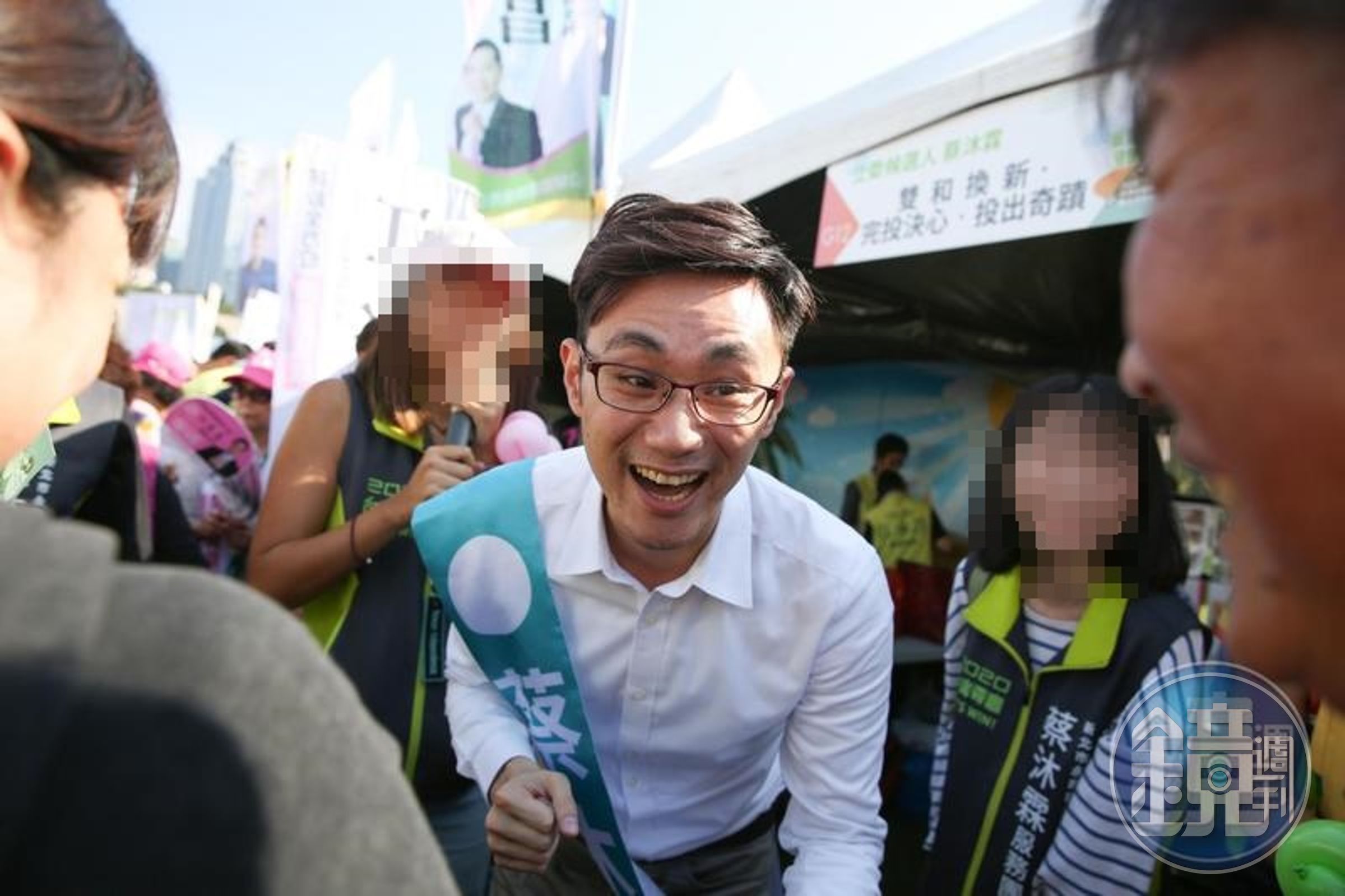 蔡沐霖(中)經勞動部證實,已於昨天請辭。(非當事受害者,本刊資料照)