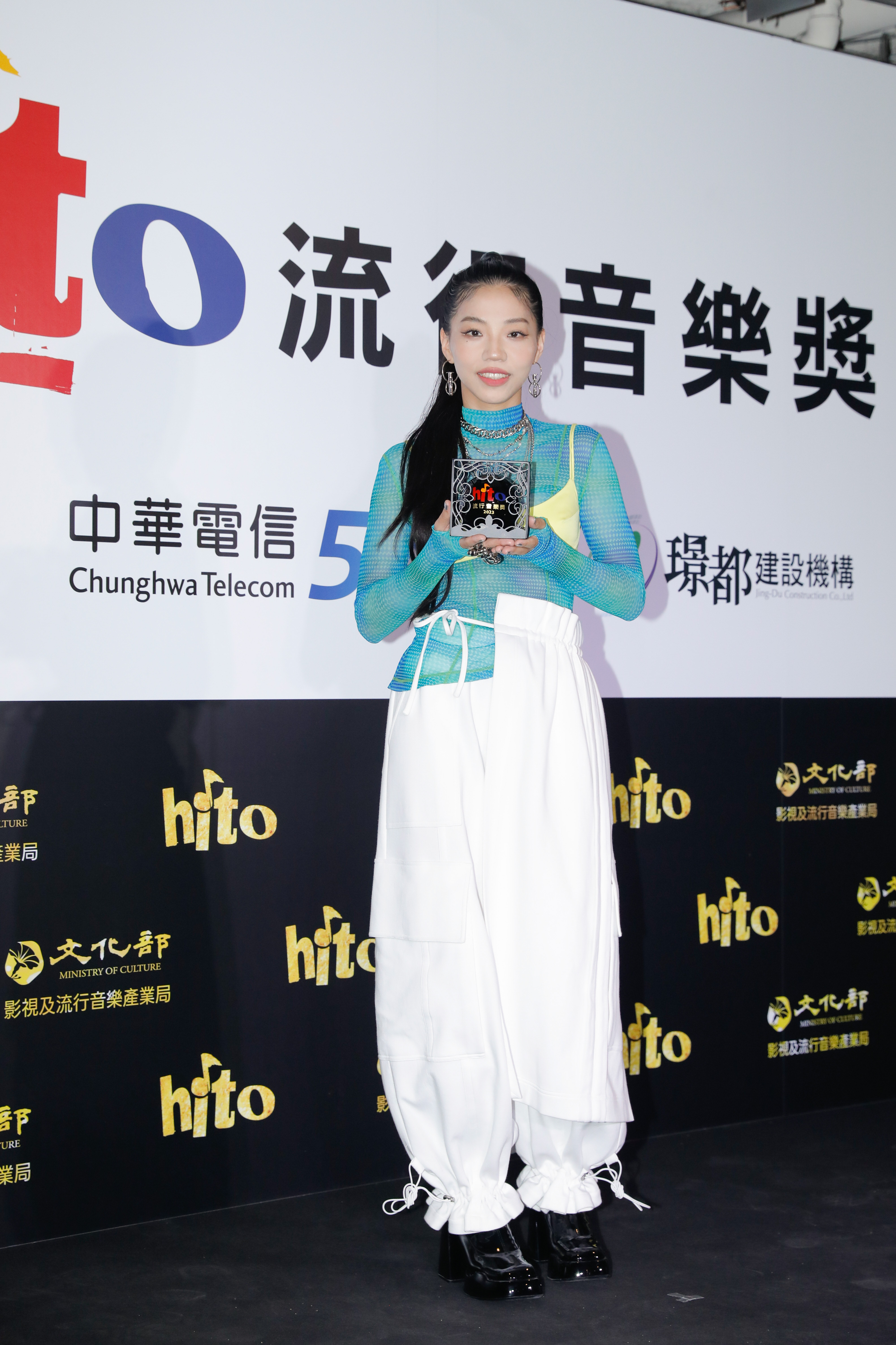 洪佩瑜憑專輯《明室》入圍第34屆金曲獎八項大獎,成今年金曲入圍大黑馬。