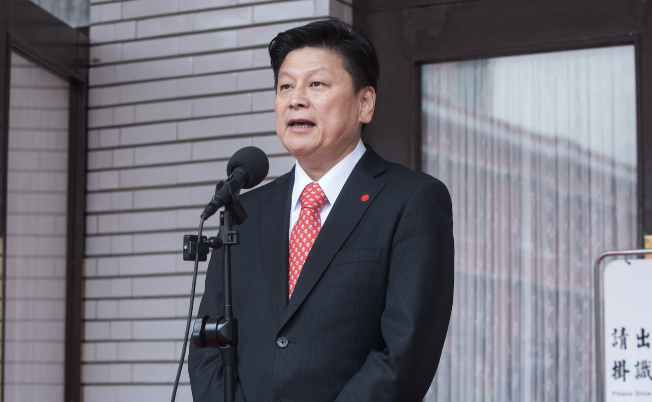 董成瑜在臉書揭露於2014年曾被藍營時任縣長、現為立委的政治人物性騷擾。按照其描述背景，外界猜測該名性騷擾犯為傅崐萁，傅崐萁也對此回應。（資料照）