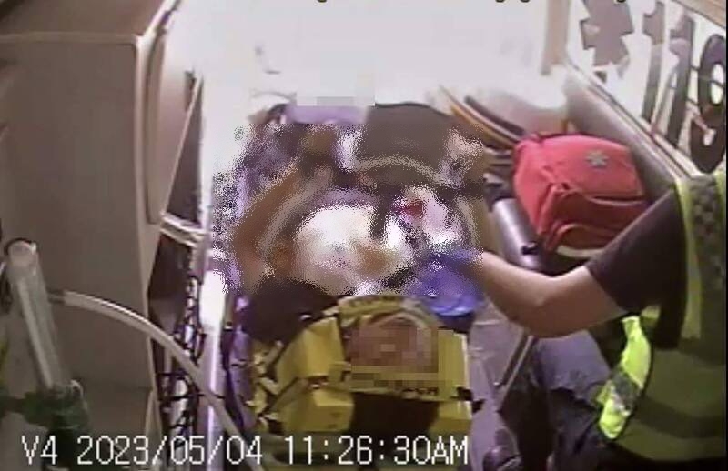 救護車上急救過程未插管。（家屬提供）