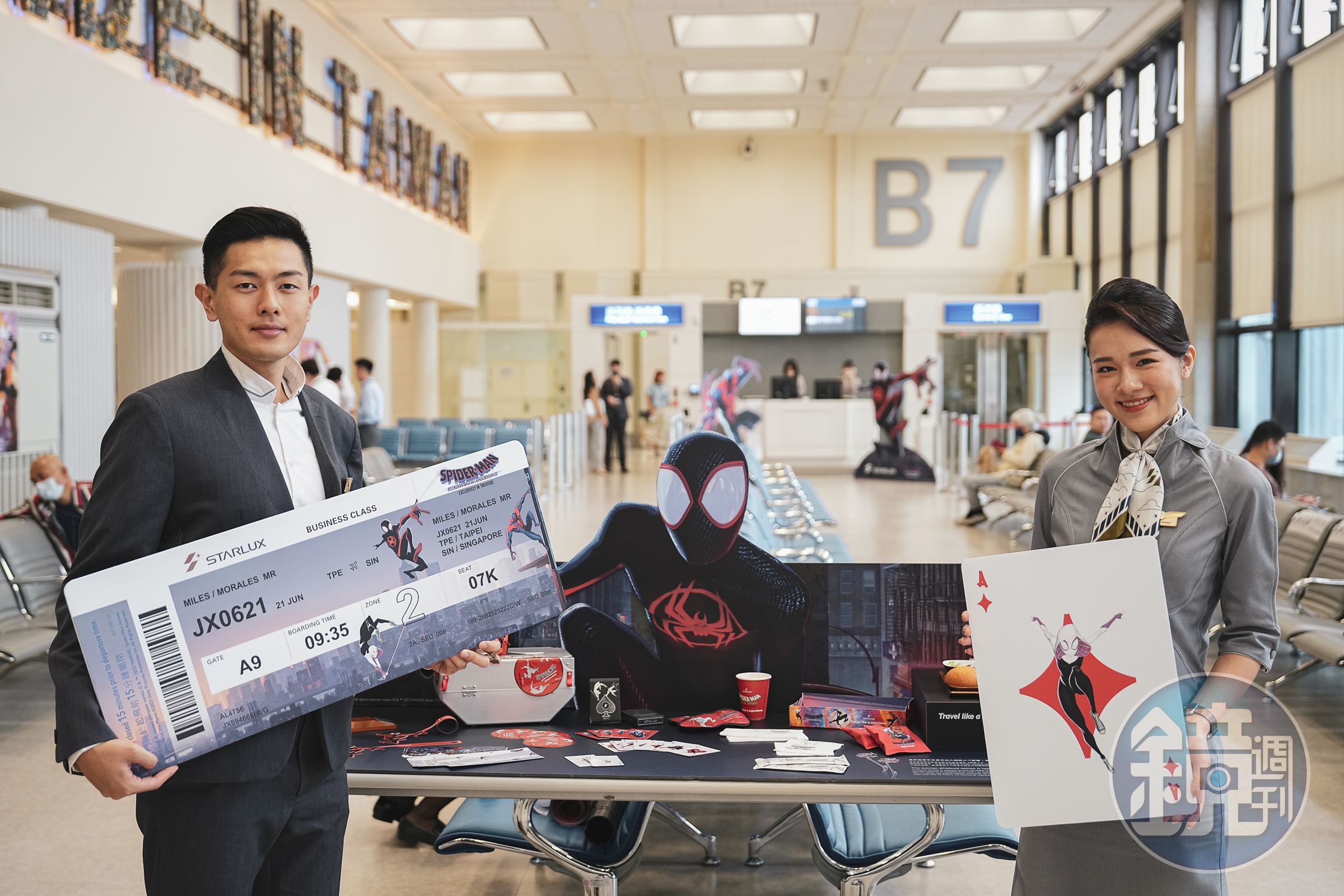 星宇航空精心設計各項獨家週邊，讓漫威迷從踏入機場櫃檯check in那刻起就驚喜不斷。