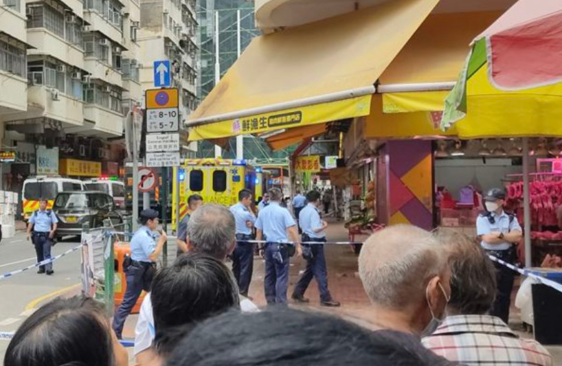 香港深水埗一名巴基斯坦籍婦人疑悶死3名女兒後，報案謊稱丈夫持刀殺死女兒。（翻攝香港突發事故報料區）