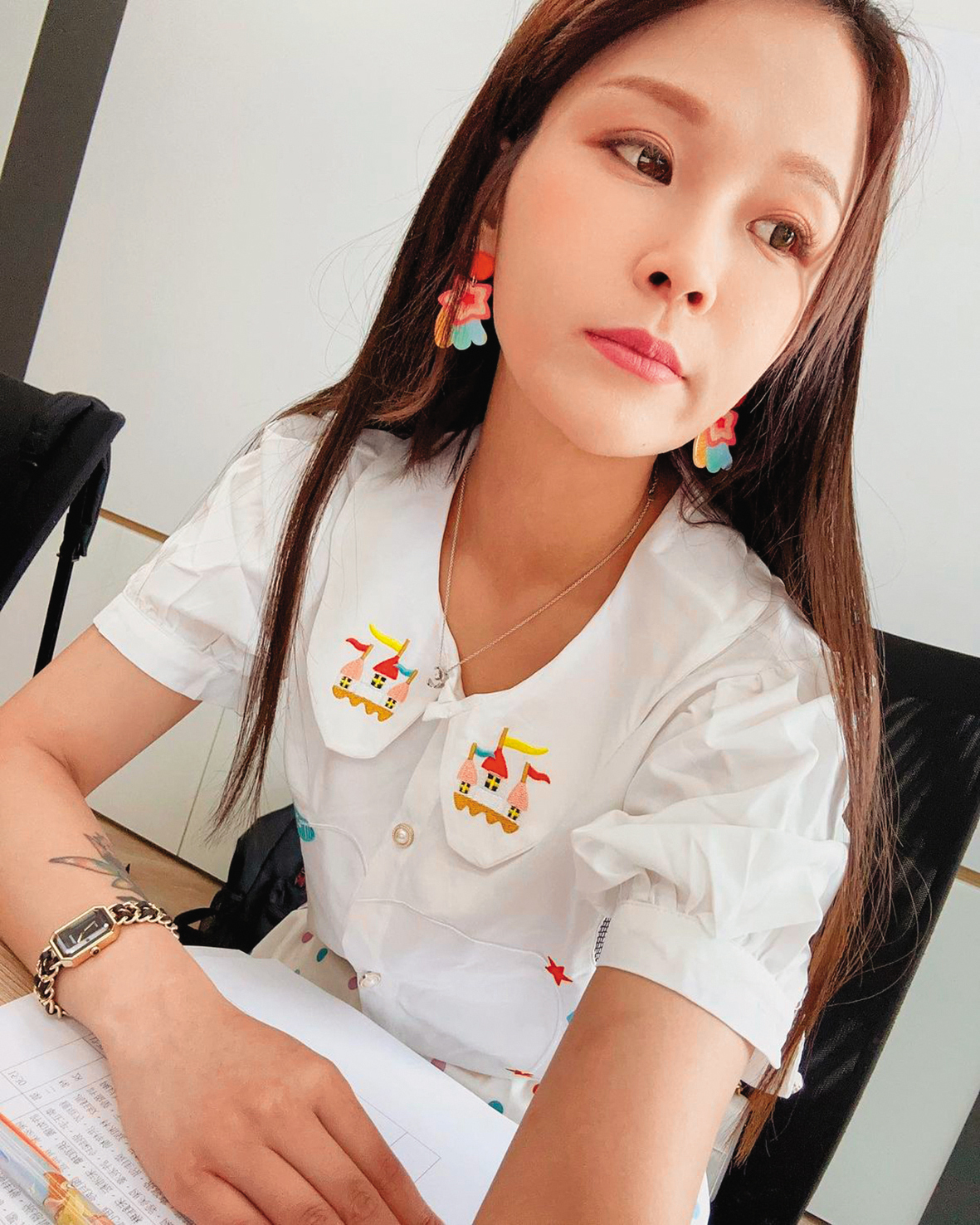 丟丟妹離婚後,重新以個人名義李明珊創建粉絲團,和前夫互別苗頭。(翻攝自丟丟妹IG)