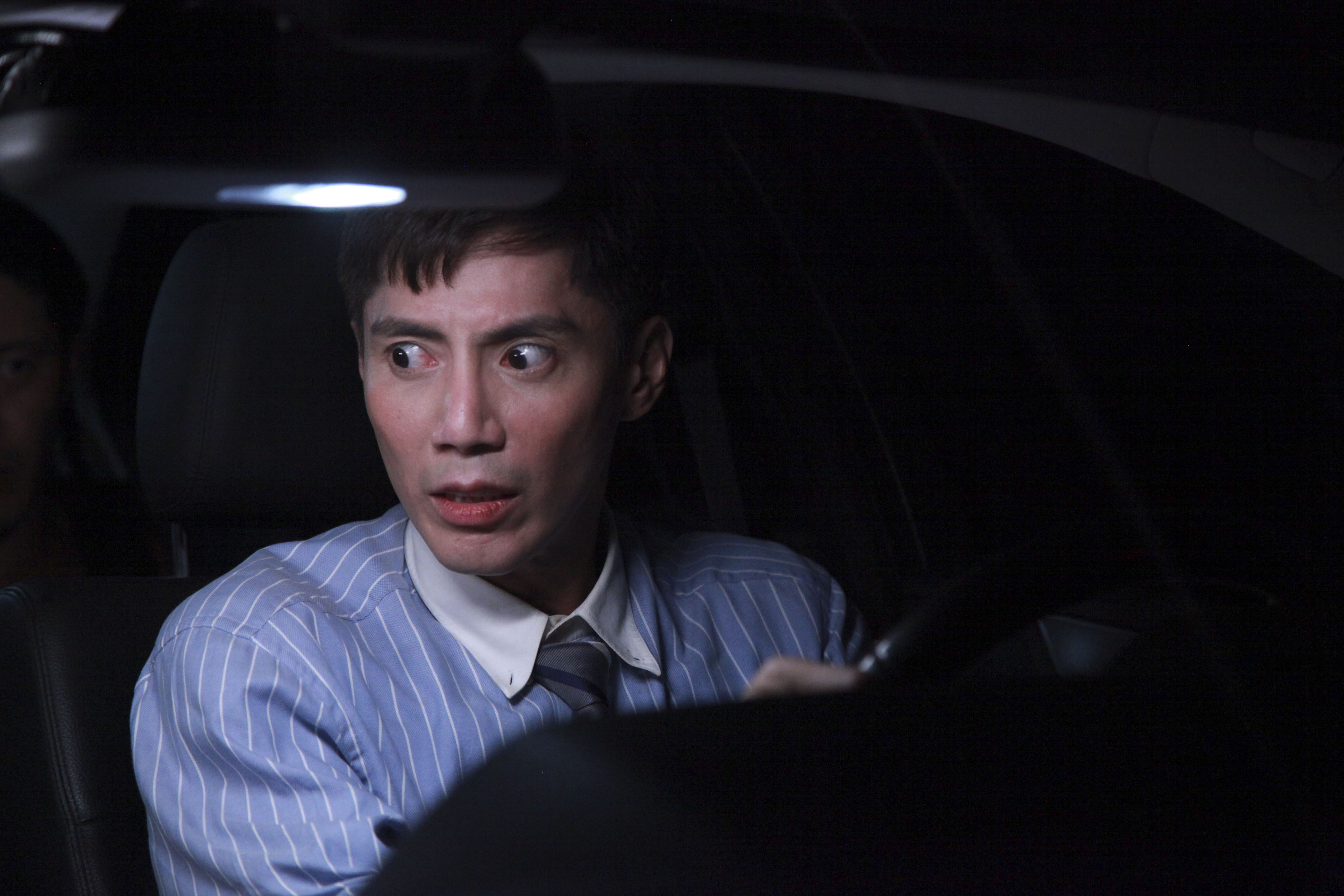 王凱《市井豪門》中酒後駕車撞到人。（民視提供）