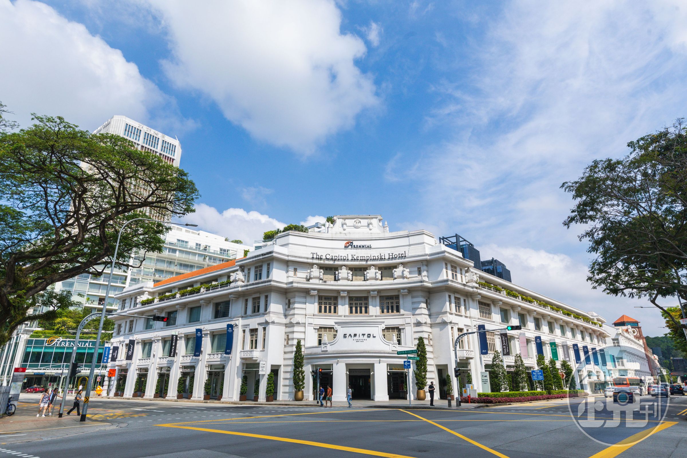 「新加坡首都凱賓斯基酒店」極為搶眼的歷史建築外觀。