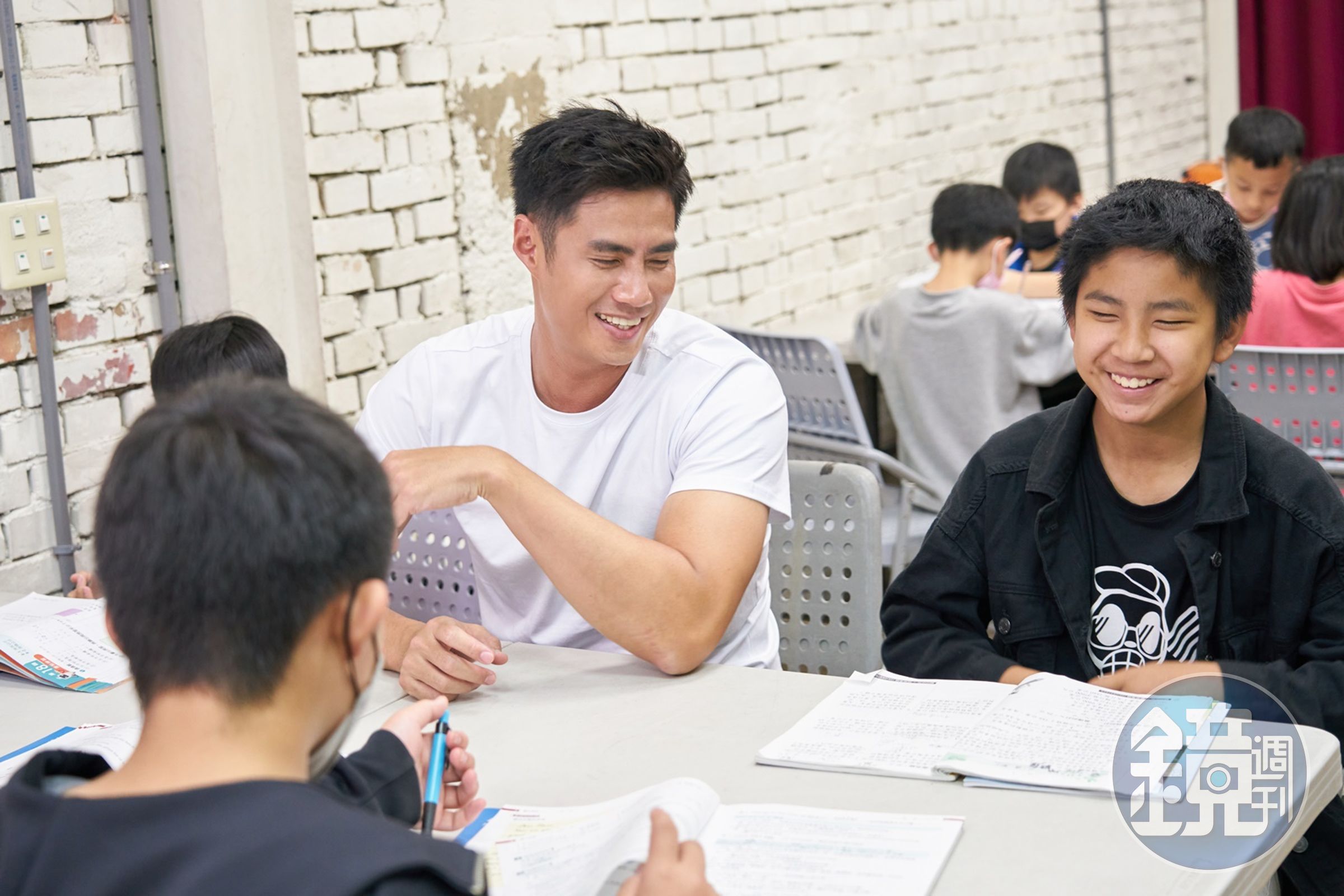 陳偉殷受邀擔任愛心公益大使,私下經常關懷弱勢兒童。(CHECK2CHECK提供)