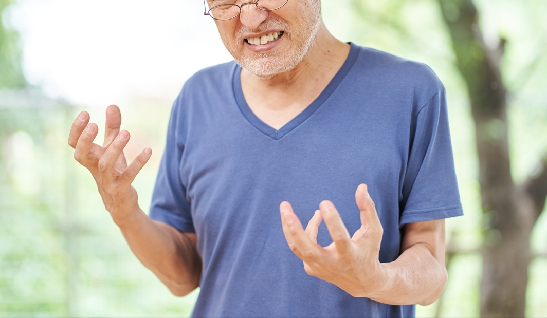 長輩問人夫「你老婆放假沒有來當慰安婦呀？」，這不尊重的口氣及用詞讓他感到超傻眼。（示意圖，PhotoAC）