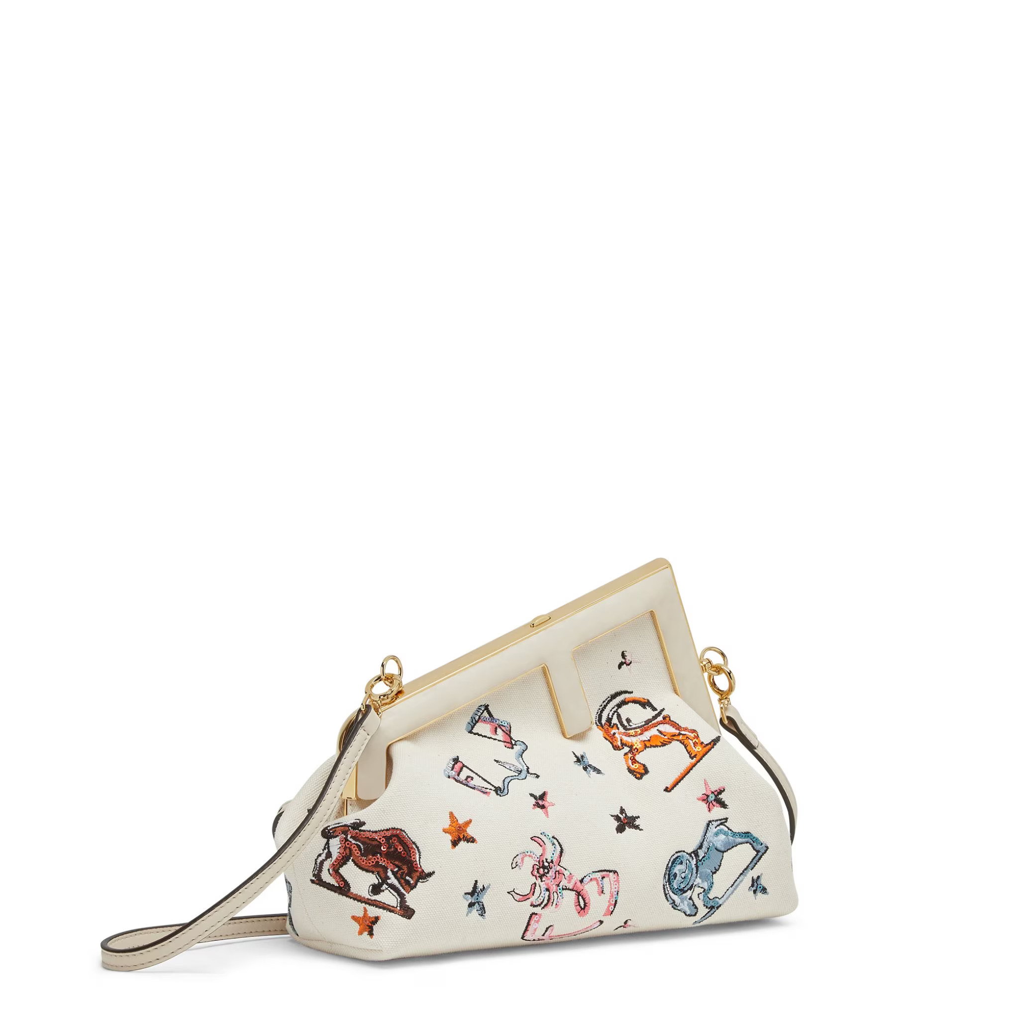 FENDI Astrology限定系列First Small。NT$138,000(FENDI提供)