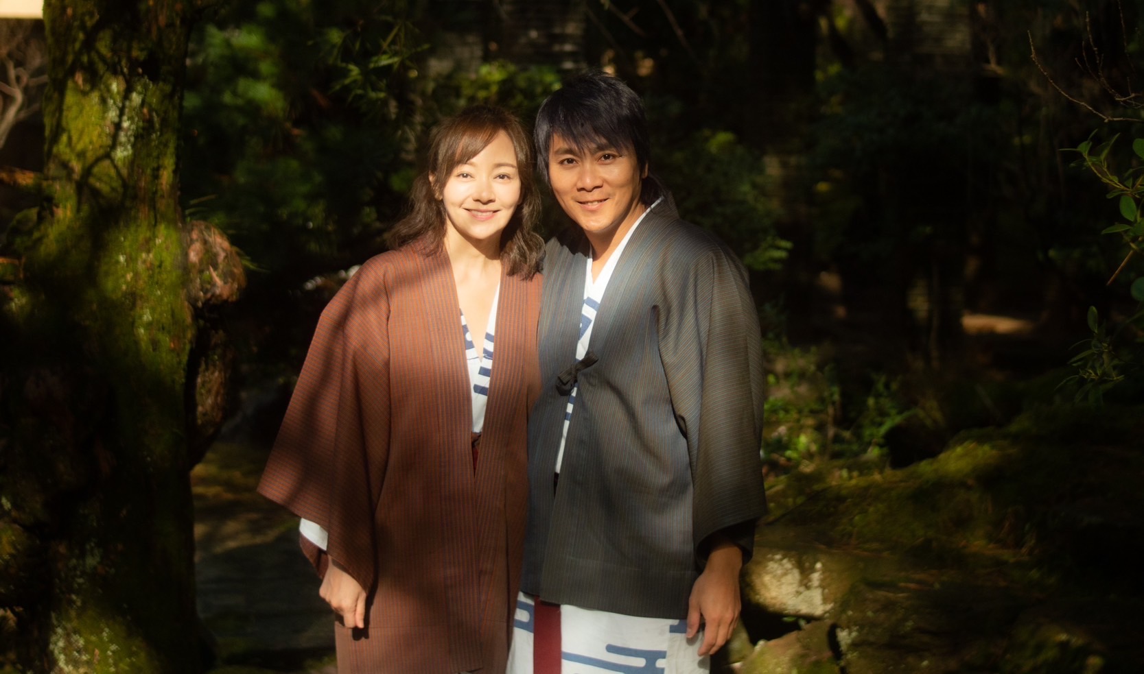 王仁甫與季芹經營YouTube頻道「芹仁PlayWhat」。（芹仁PlayWhat提供）