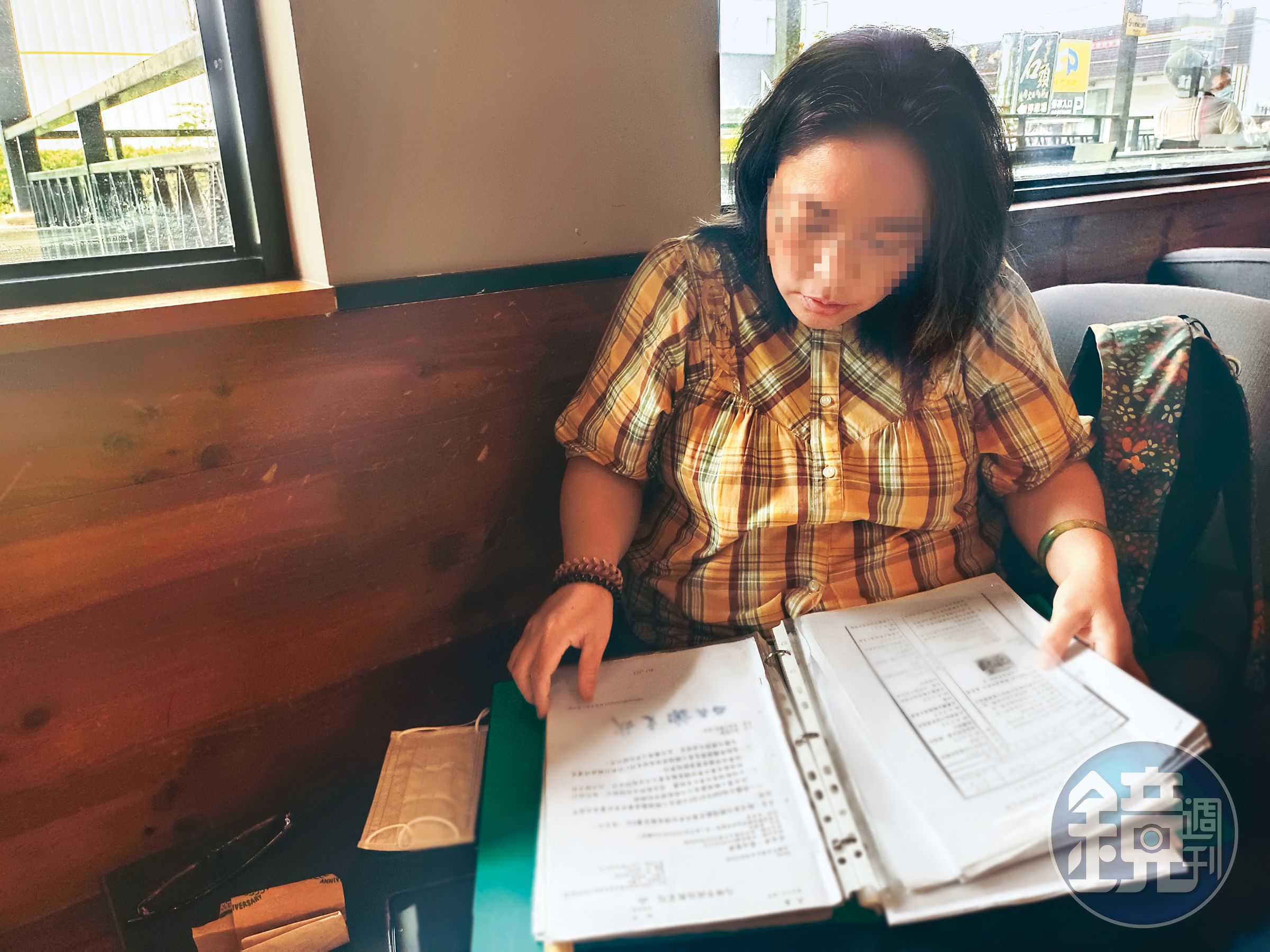 患有亞斯伯格症的黃姓女老師遭到歧視、解聘,目前向教育部申訴中。