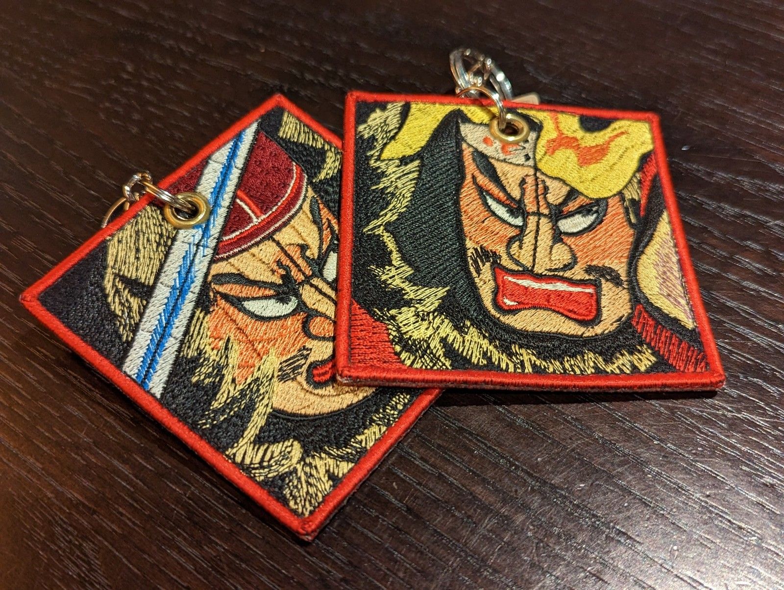 精緻的睡魔房鑰匙。