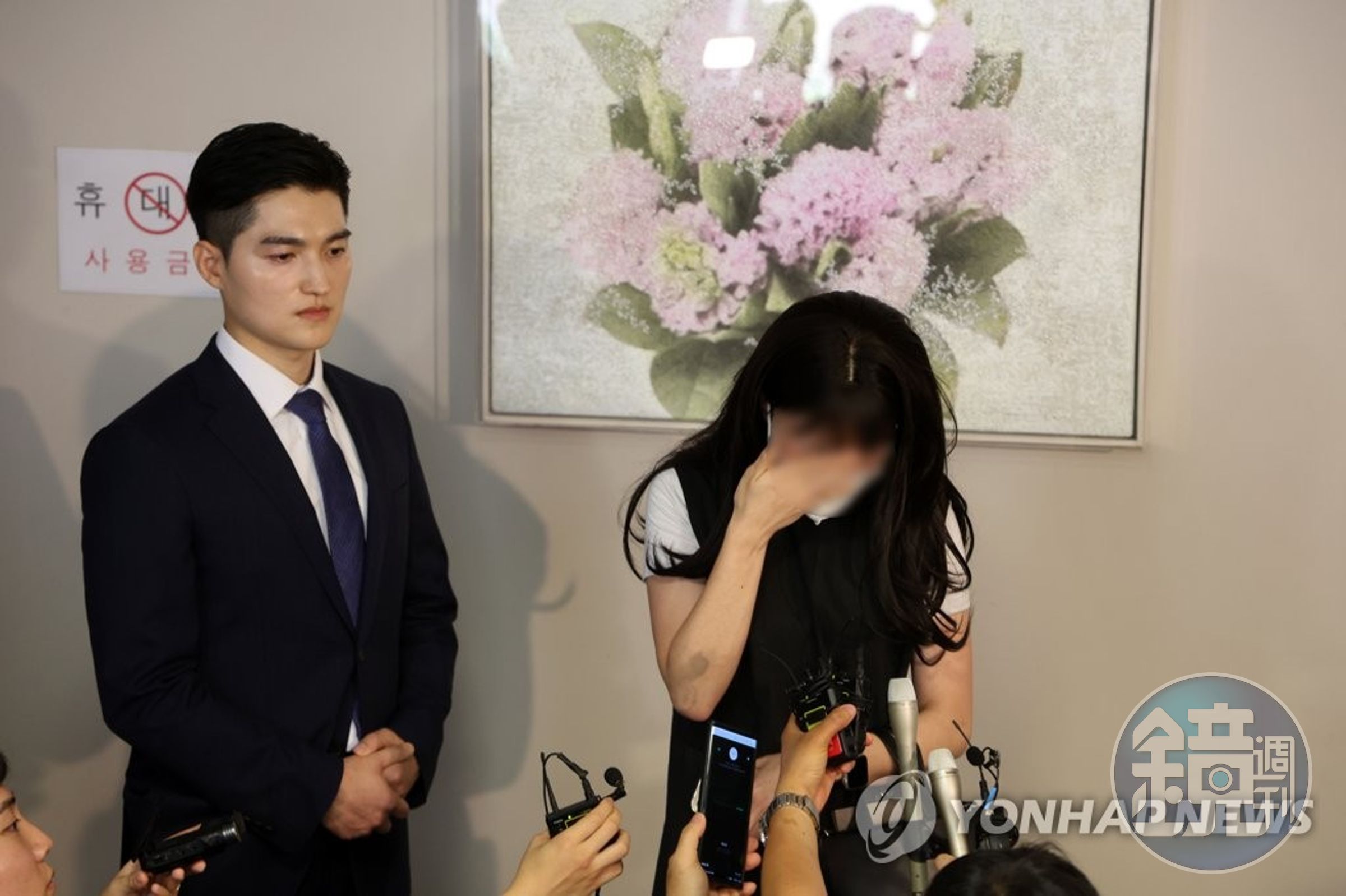 受害女子一度驚恐地說「很怕加害者出獄後找我報復」。（翻自《韓聯社》）
