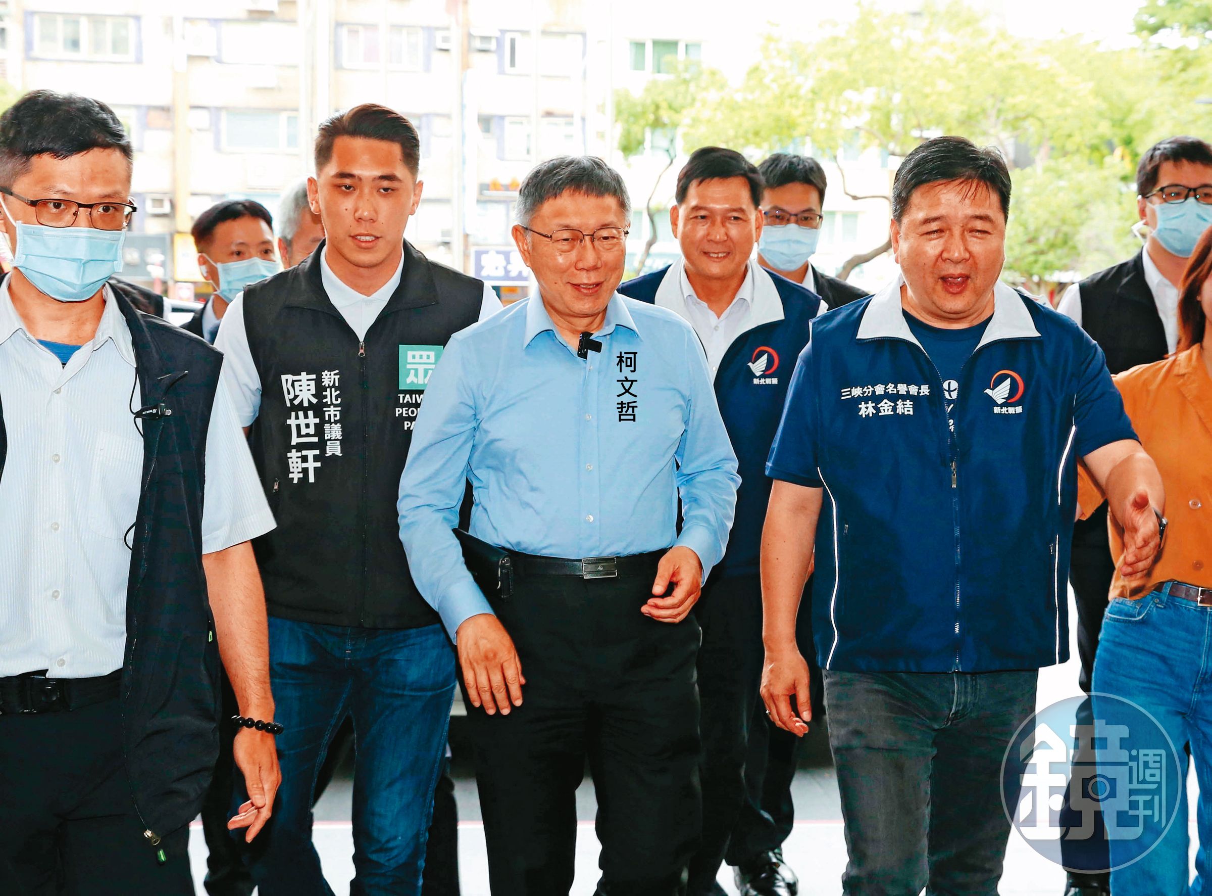 柯文哲12日直搗侯友宜地盤,拜會新北市議會黨團及無黨籍議員。