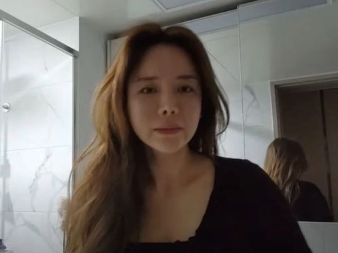 韓國直播主Imvely前天在直播時公開遺書，警消趕到將她送醫傳可能腦死。（網路圖片）