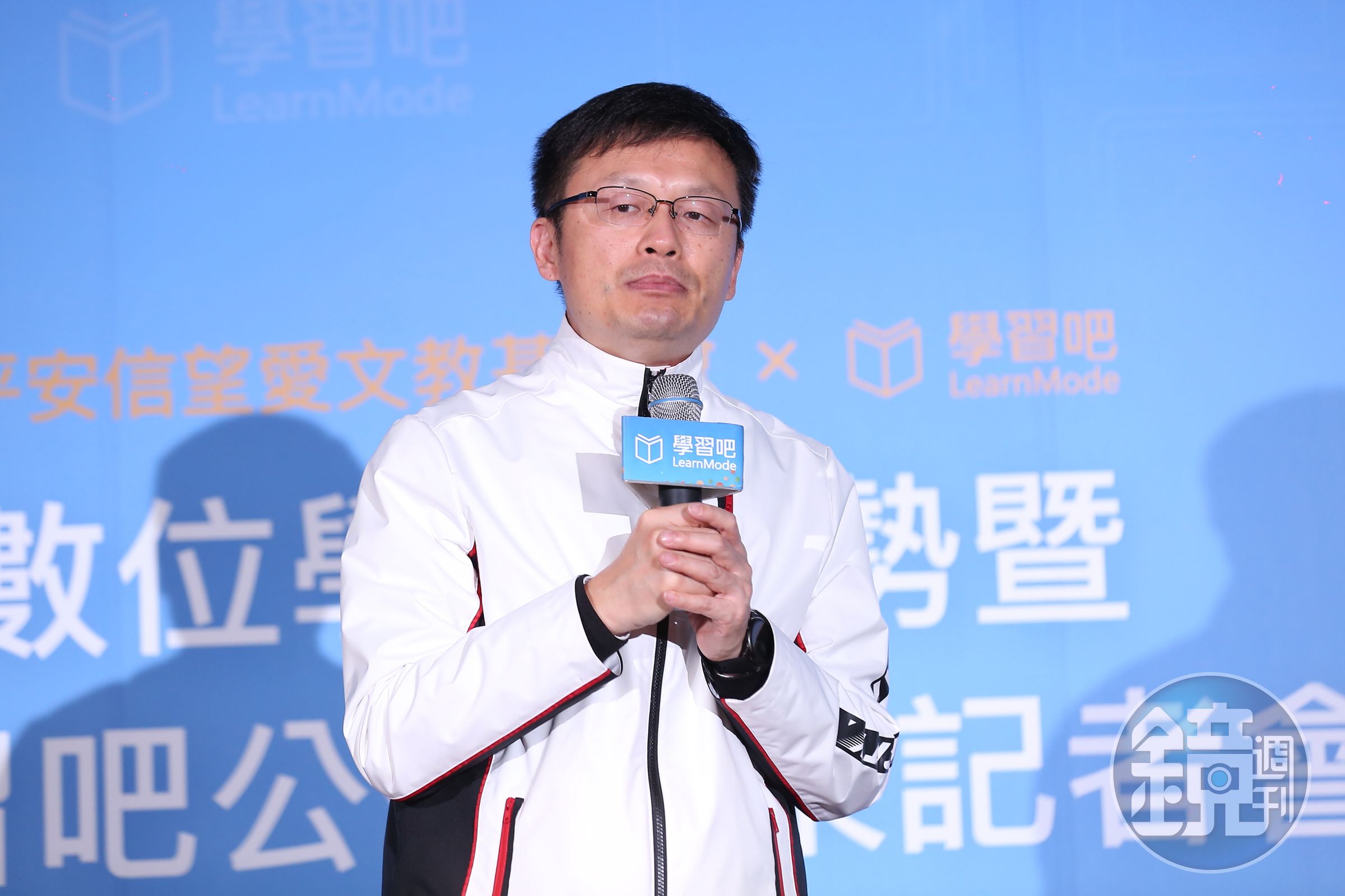 對於有老師發文稱局長該換就遭檢舉,新北市教育局長張明文稱他會捍衛老師的言論自由。(本刊資料照)