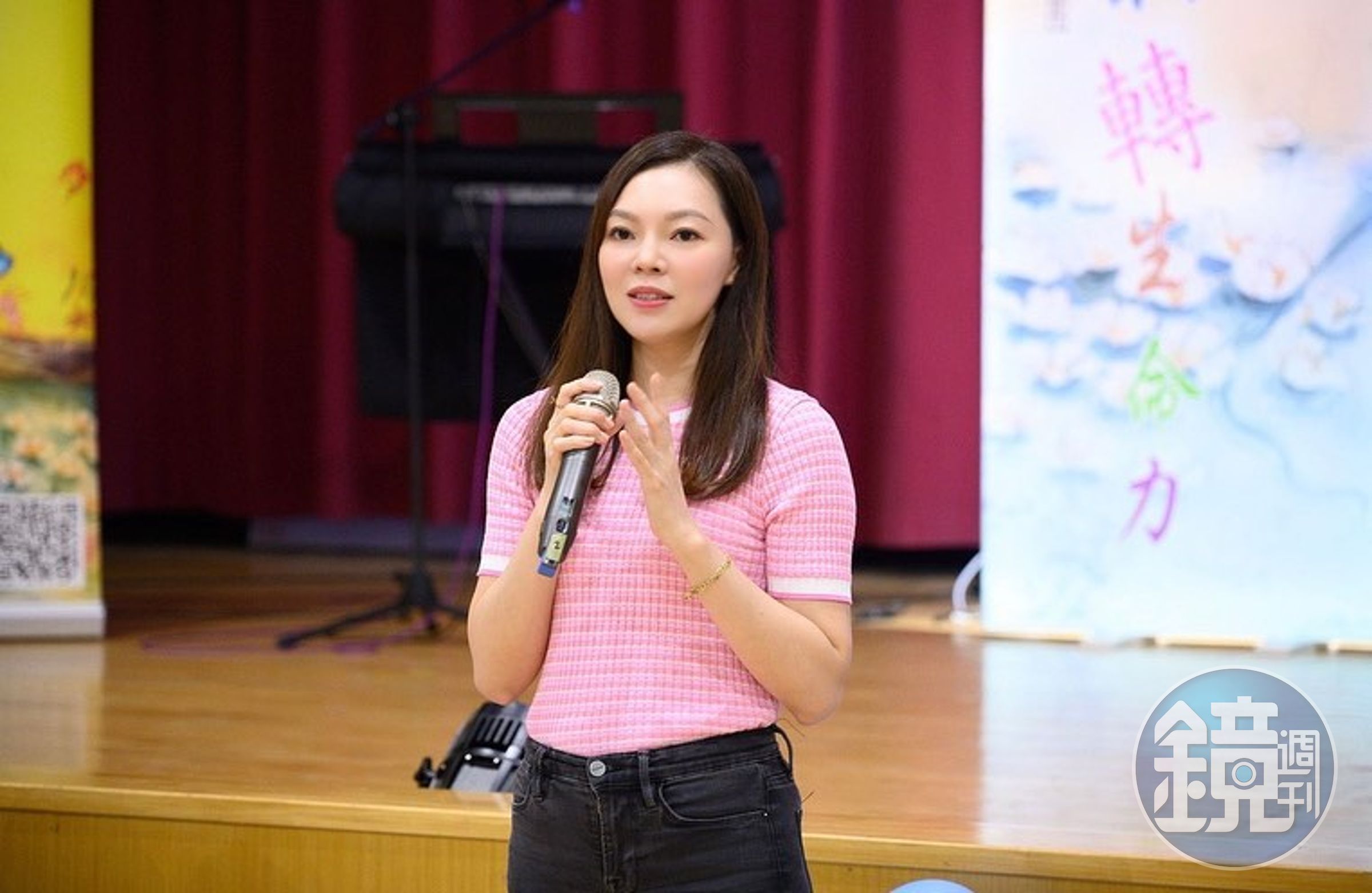 曾馨瑩參加何歡劇團「翻轉生命力」巡迴義演活動。(翻攝曾馨瑩IG)