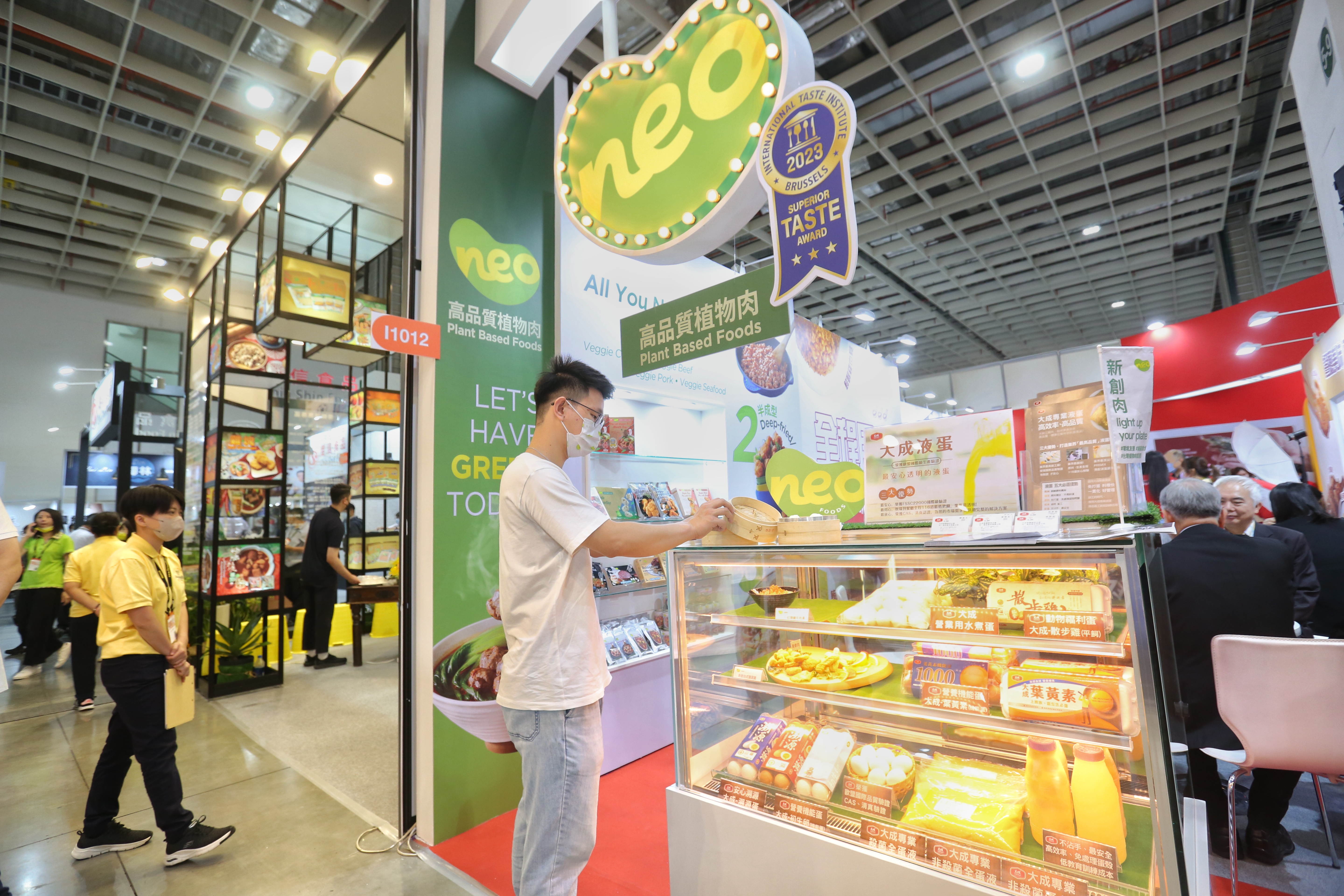 大成相關植物肉產品已打入多家餐飲通路，也積極拓展外銷市場。