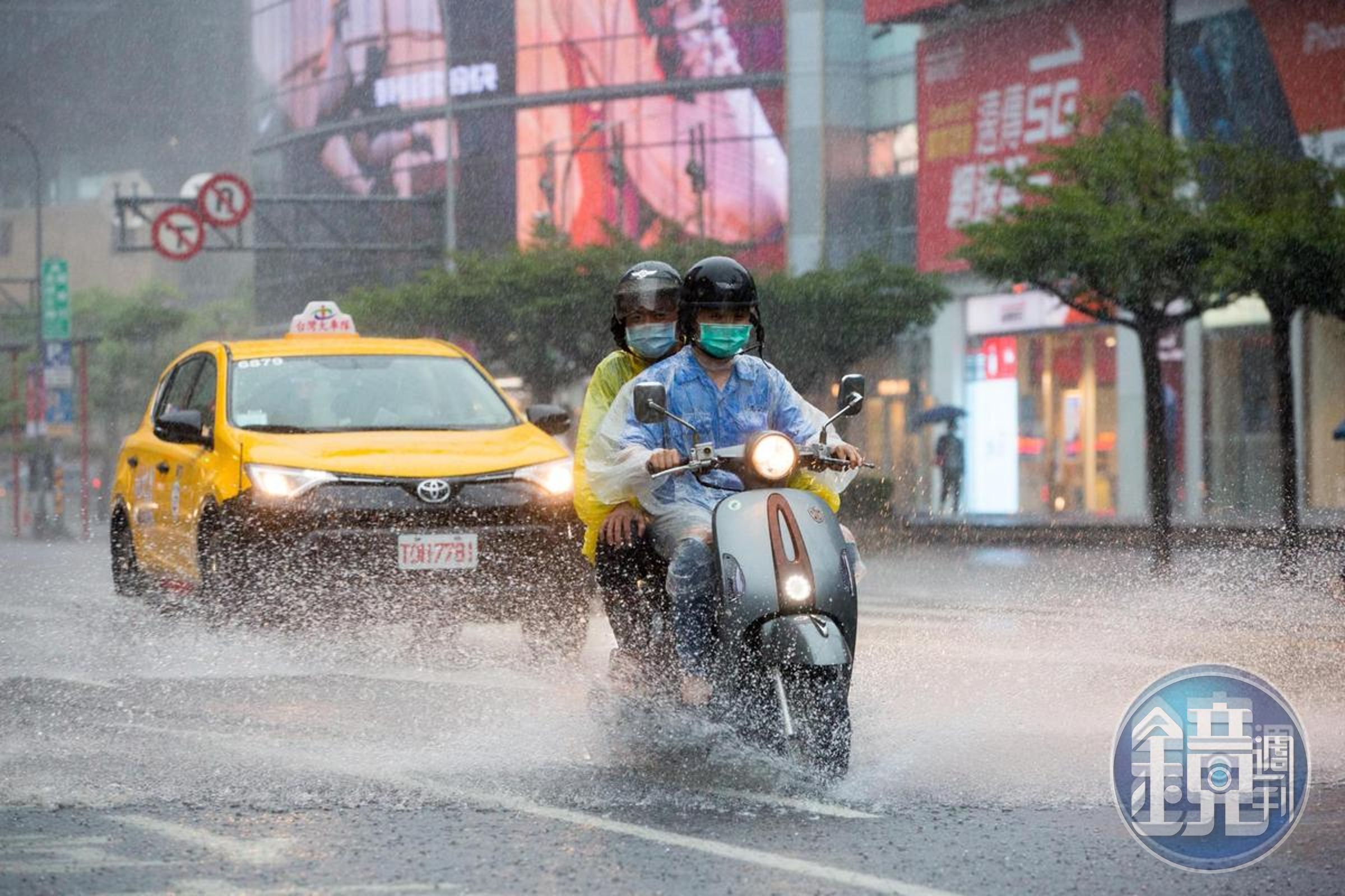 吳德榮指出,今天至週六將會是此波「梅雨鋒」降雨最旺盛時期。(本刊資料照)
