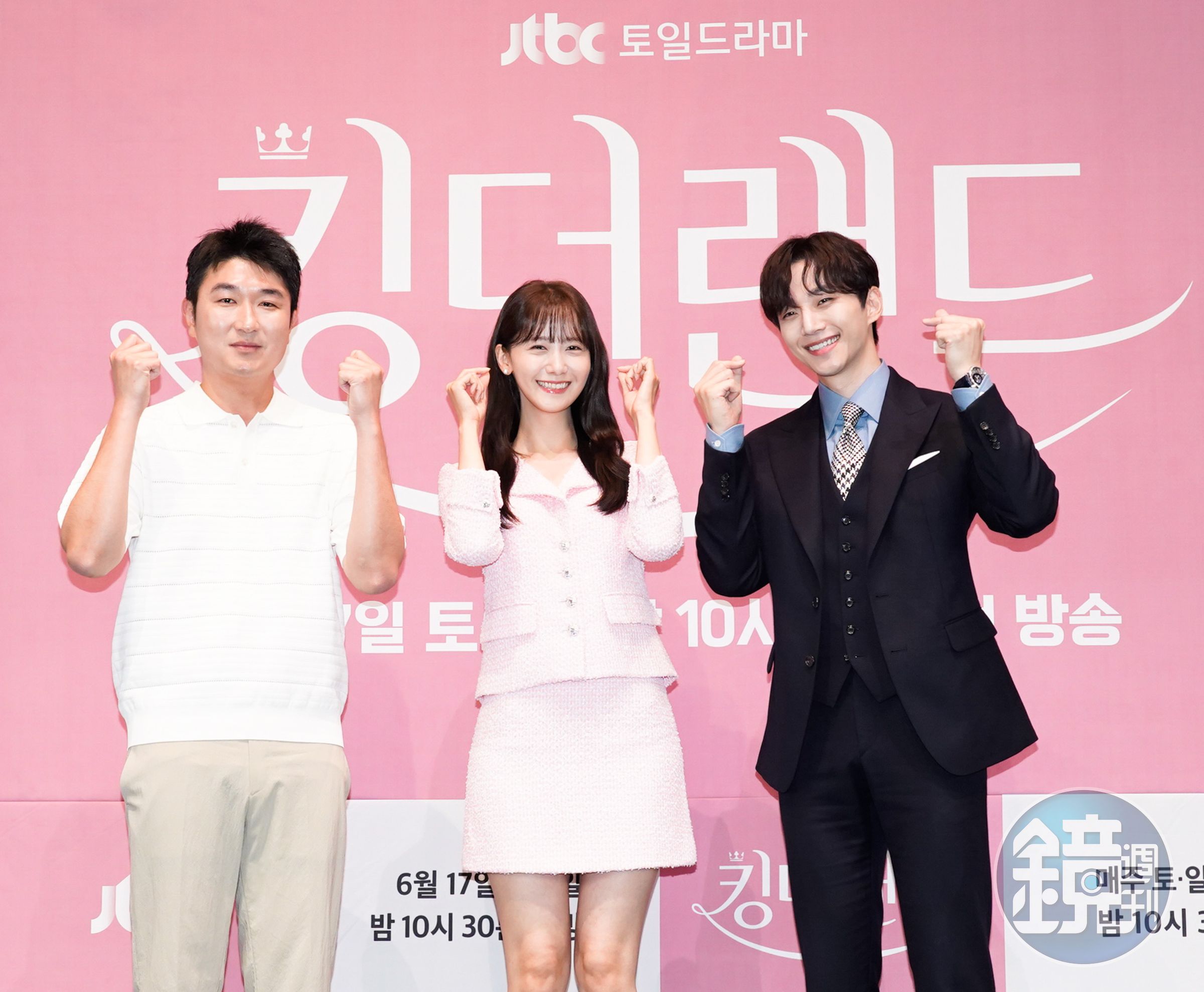 導演林賢旭非常滿意潤娥和俊昊演出《歡迎來到王之國》。（Netflix提供）