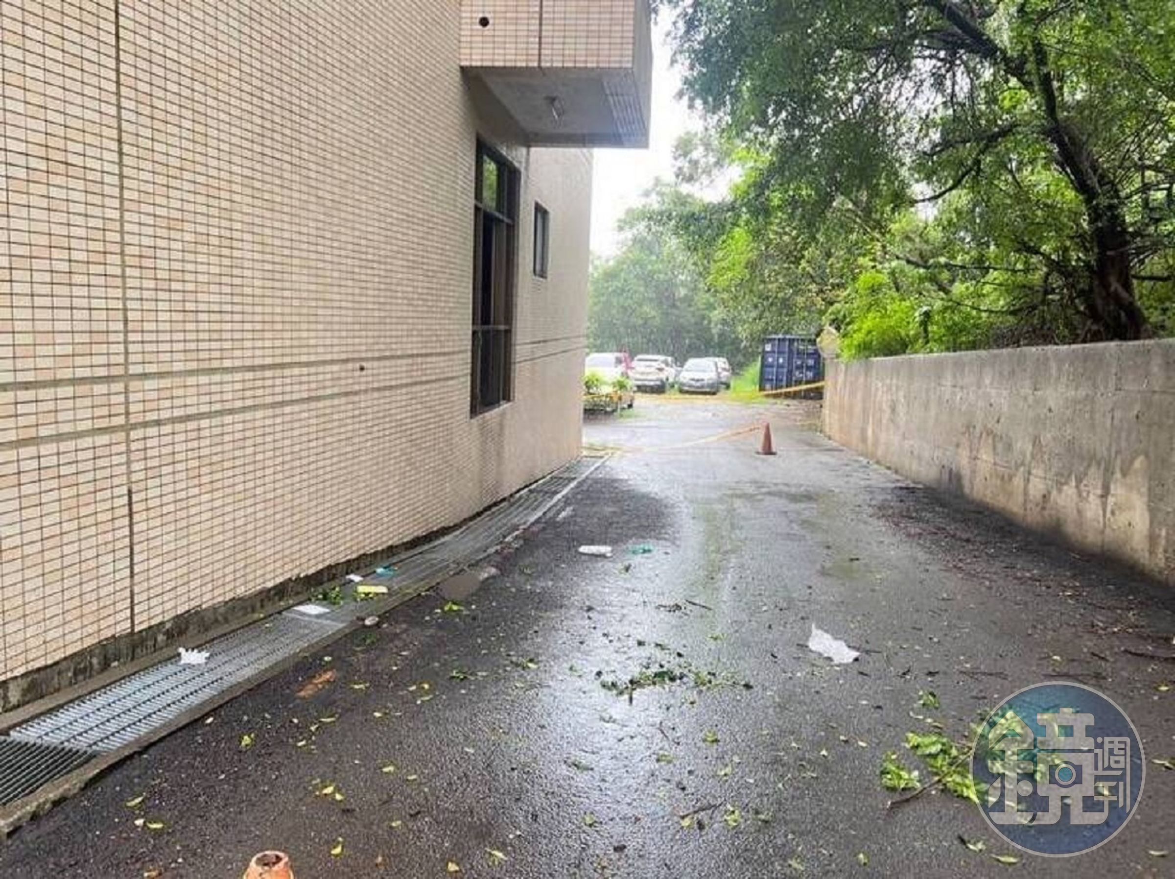 高雄某科大今發生2名女學生墜樓身亡。(翻攝畫面)