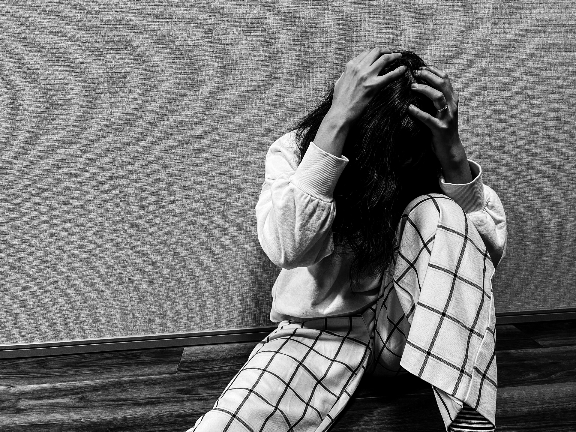 人妻一直不懂婚變的主因，直到老公被一位女性提告「妨害性自主」才驚覺殘酷真相。（示意圖，photoAC）