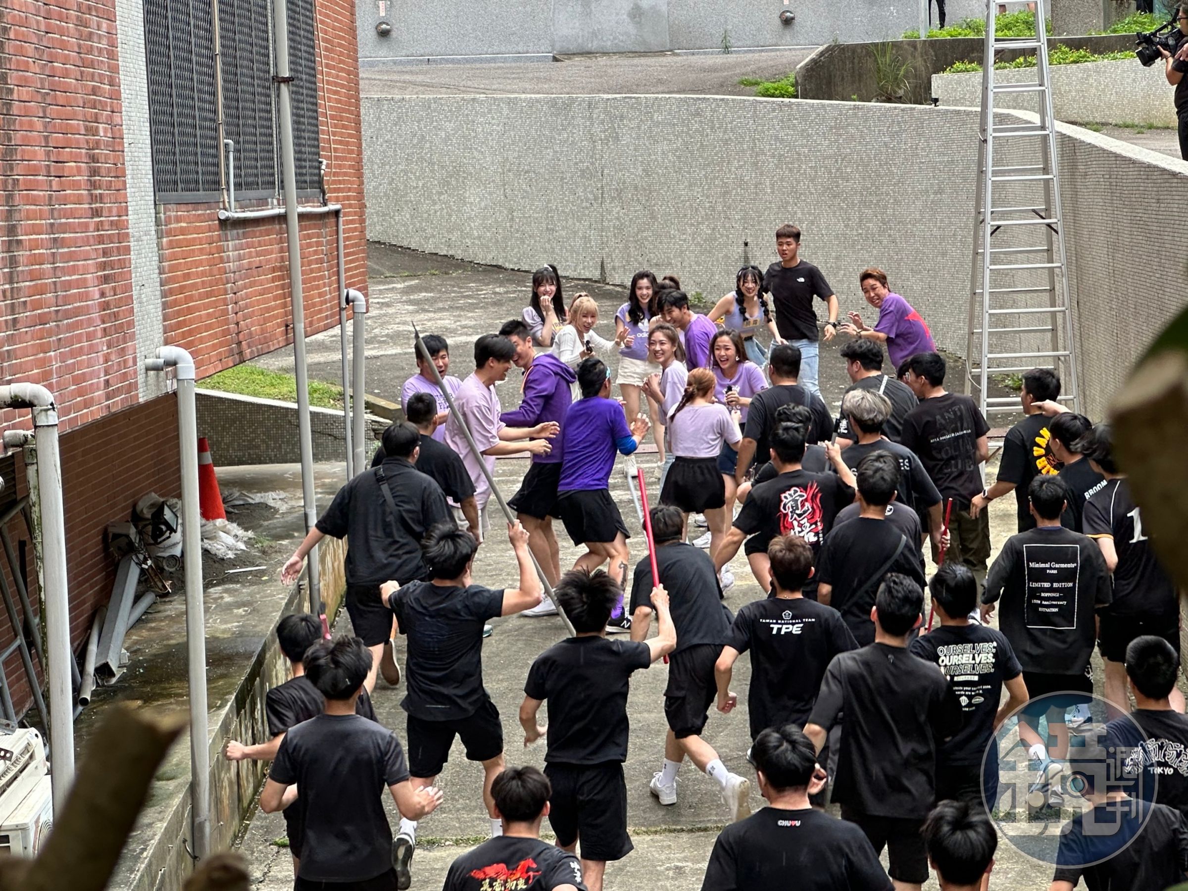 《最強綜藝秀》錄影「震撼教育」嚇壞眾藝人。(民視提供)