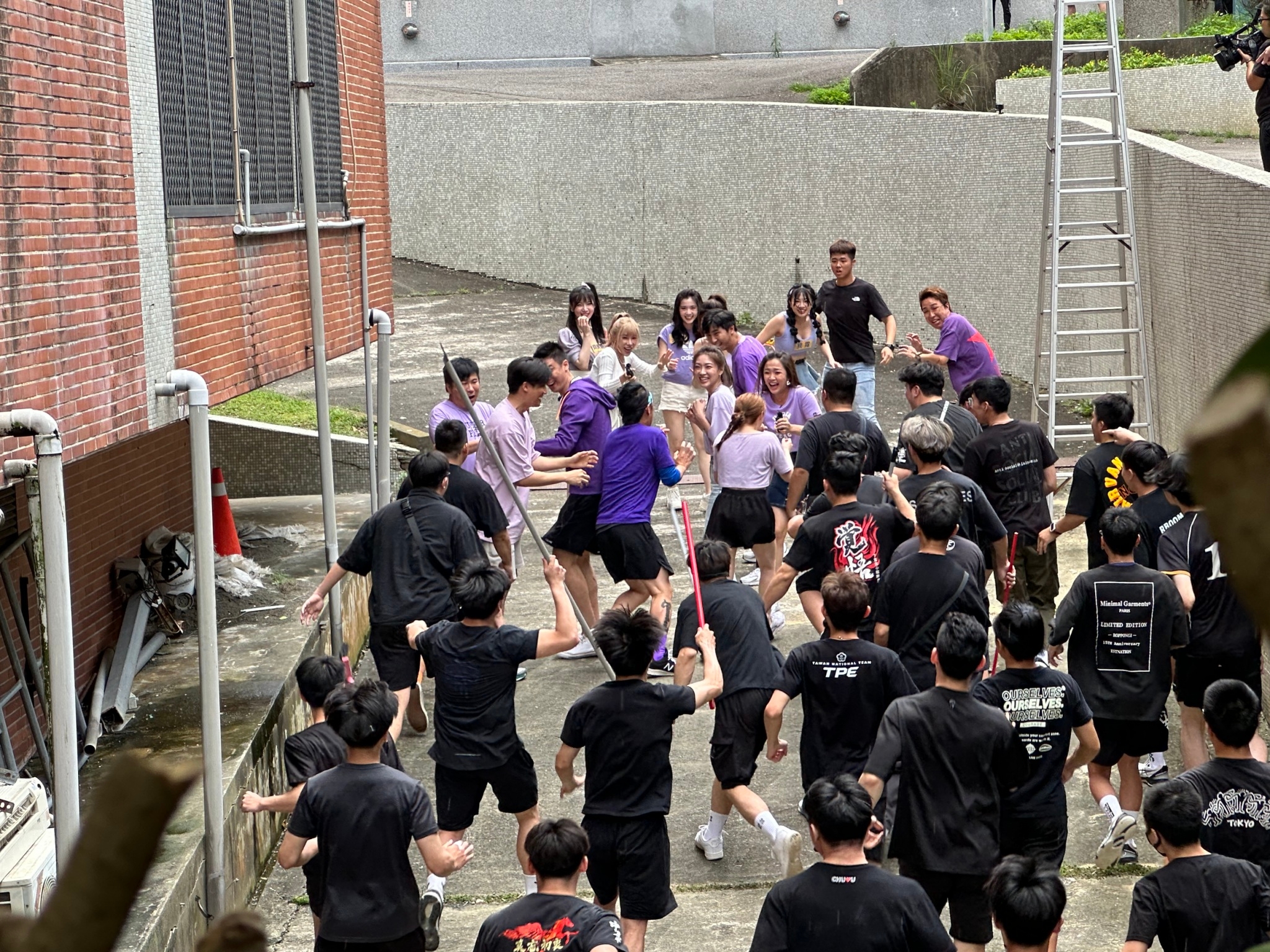 《最強綜藝秀》錄影「震撼教育」嚇壞眾藝人。（民視提供）