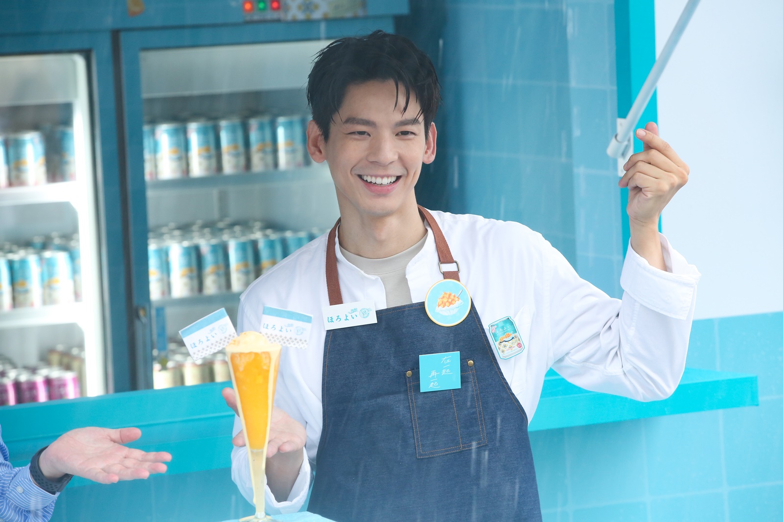 林柏宏代言酒品，自豪酒量不錯，睡飽的狀態能喝一手的量。