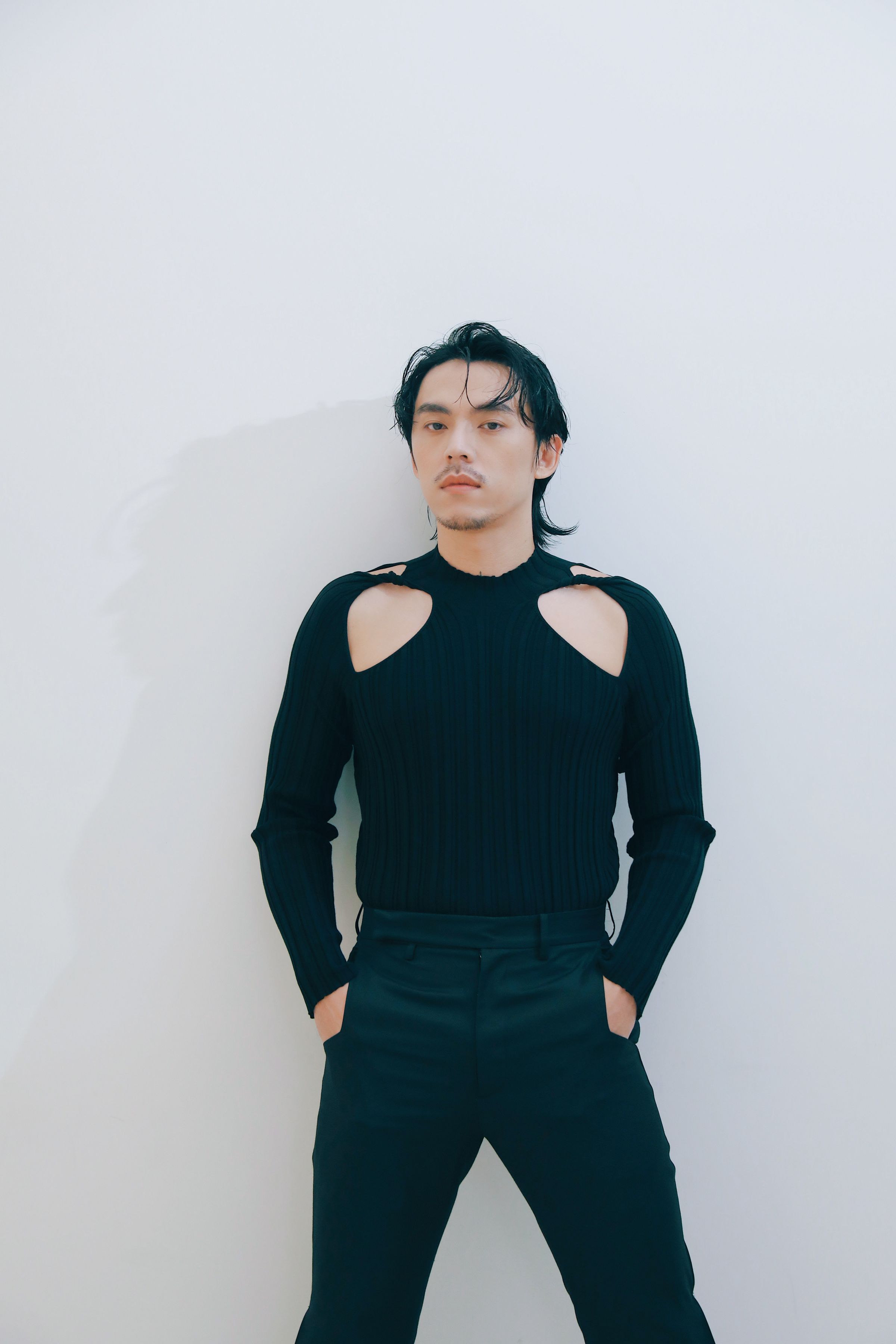入圍第34屆金曲獎華語男歌手、最佳華語專輯、年度專輯的HUSH將在犀利趴演唱。(相信音樂提供)