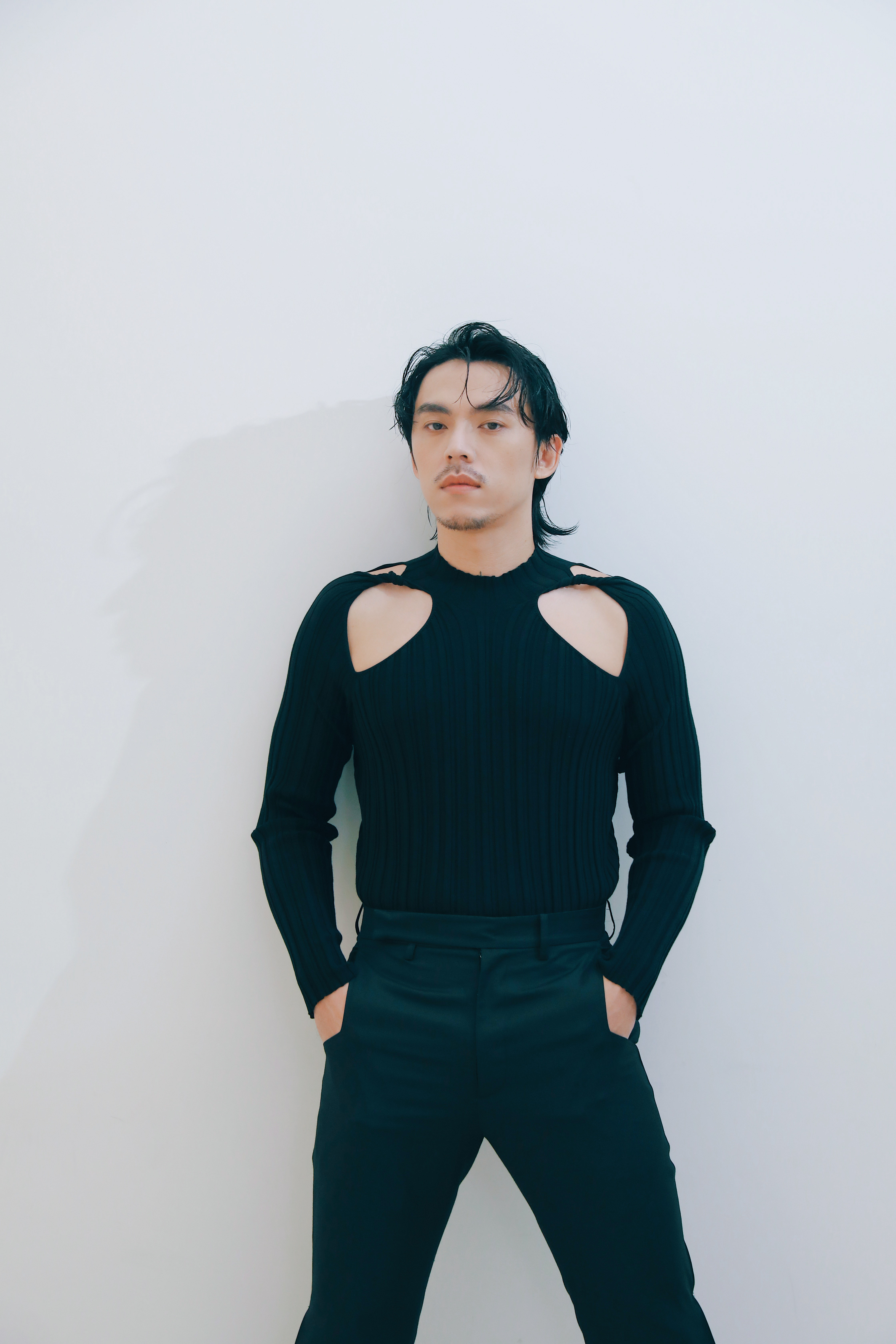 入圍第34屆金曲獎華語男歌手、最佳華語專輯、年度專輯的HUSH將在犀利趴演唱。（相信音樂提供）