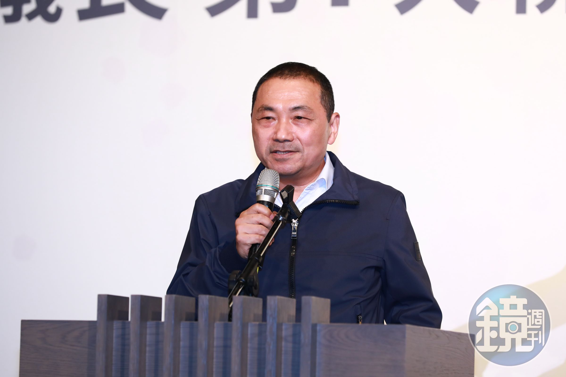 新北市長侯友宜強調「非普篩」,新北市府也砲轟柯文哲與其子弟兵「是邏輯錯亂」。(本刊資料照)