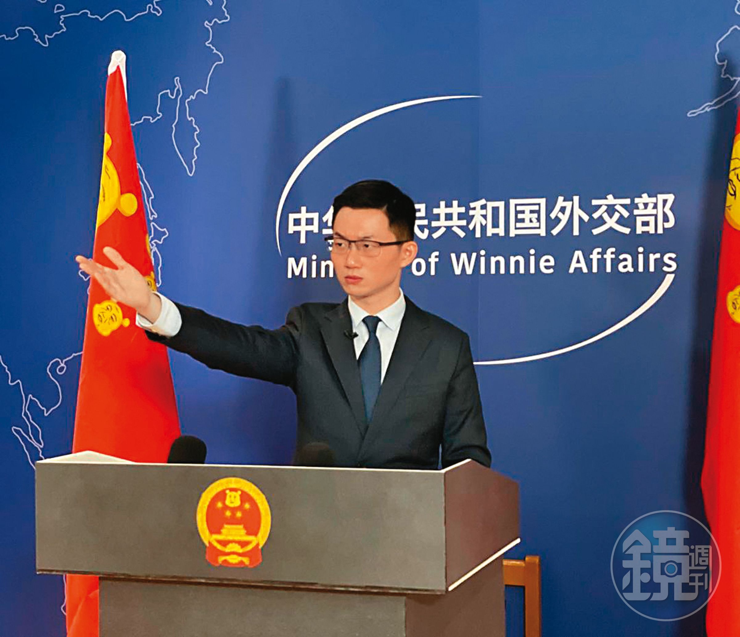 視網膜因面癱式反串政治議題走紅。(翻攝自視網膜IG)
