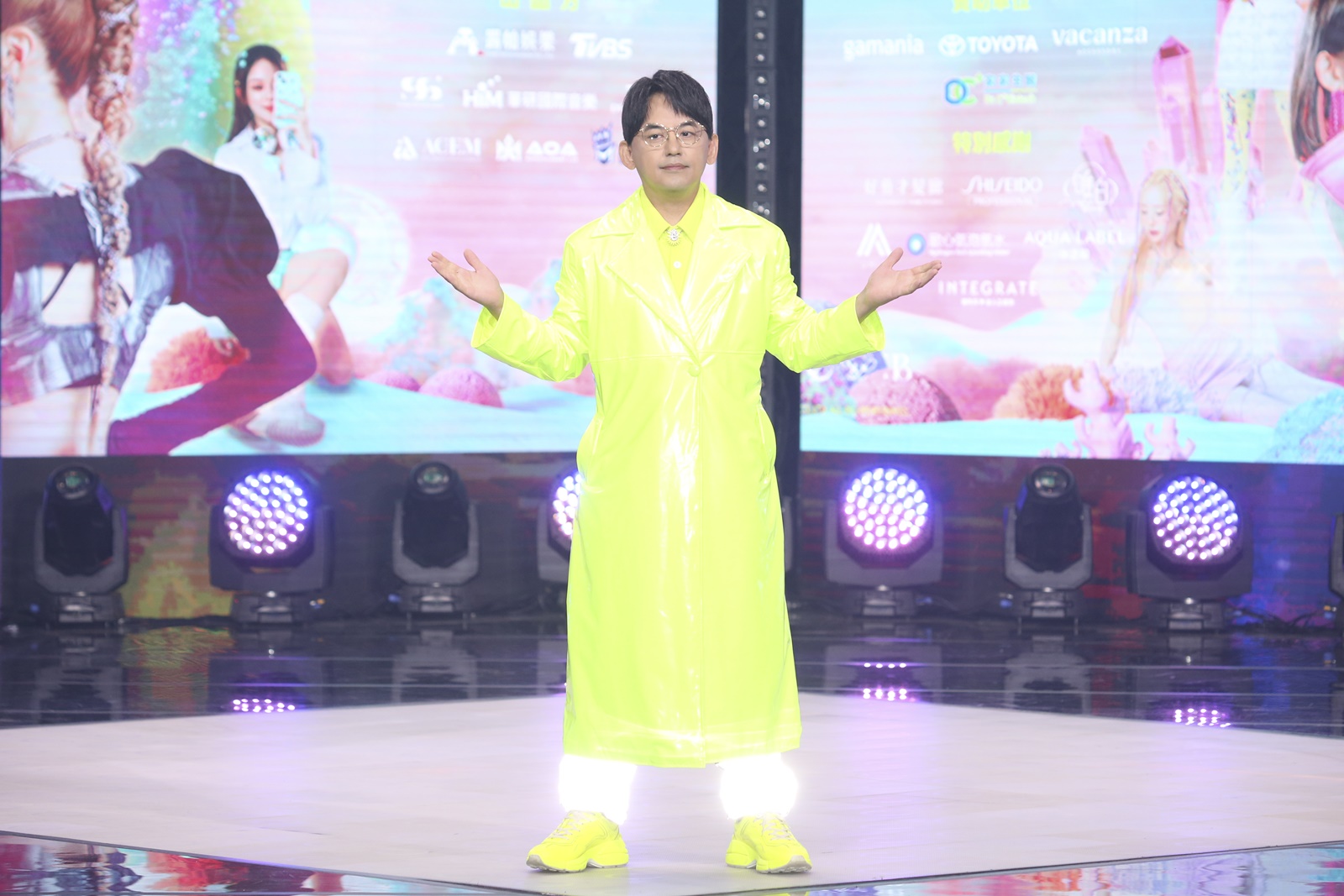 製作單位證實黃子佼告假選秀節目《未來少女》。