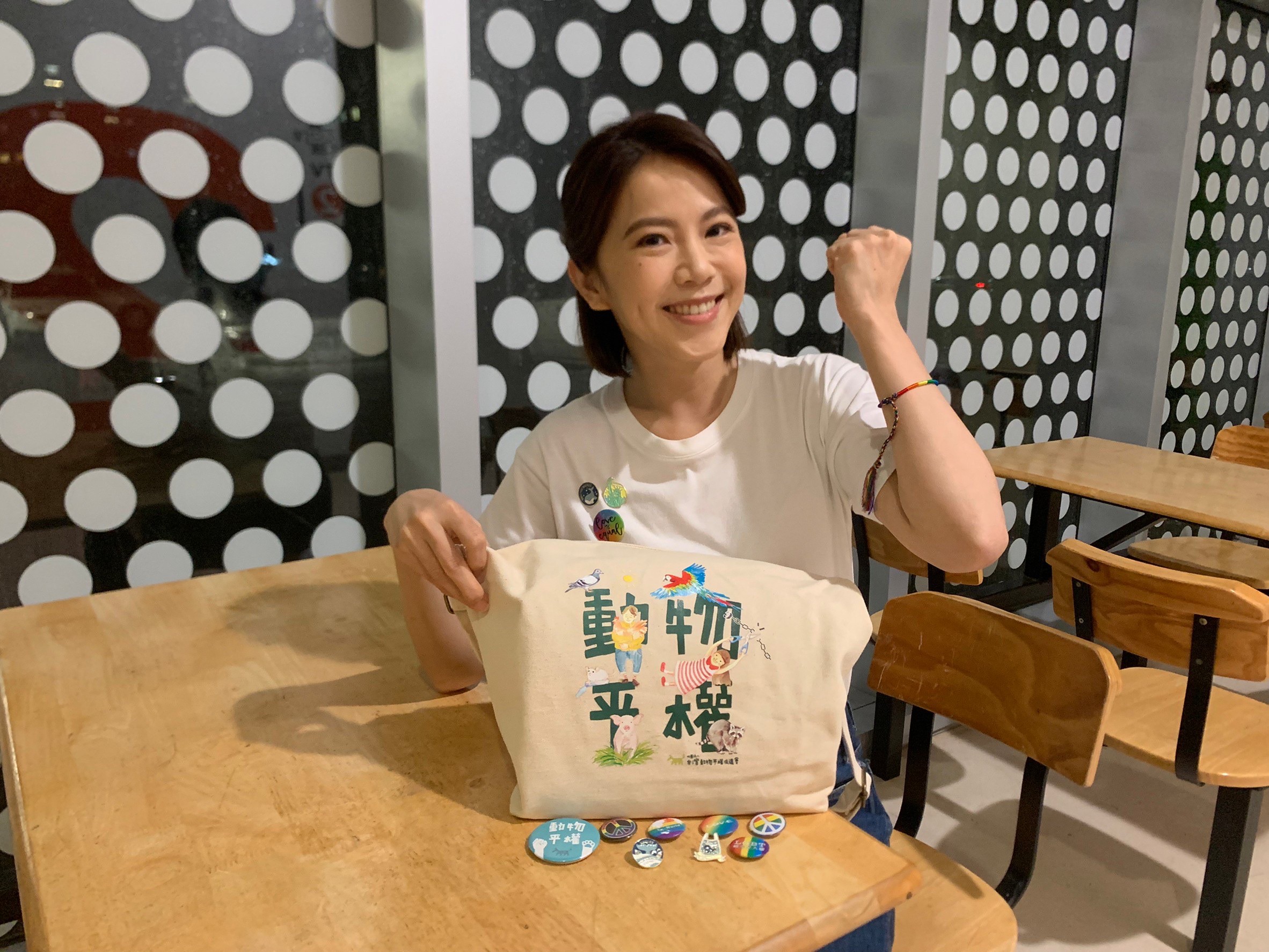  廖苡喬《市井豪門》演出正能量女神羅心陽，戲外也簽好器官捐贈同意書，盼未來有一天能夠幫助其他家庭。（民視提供）