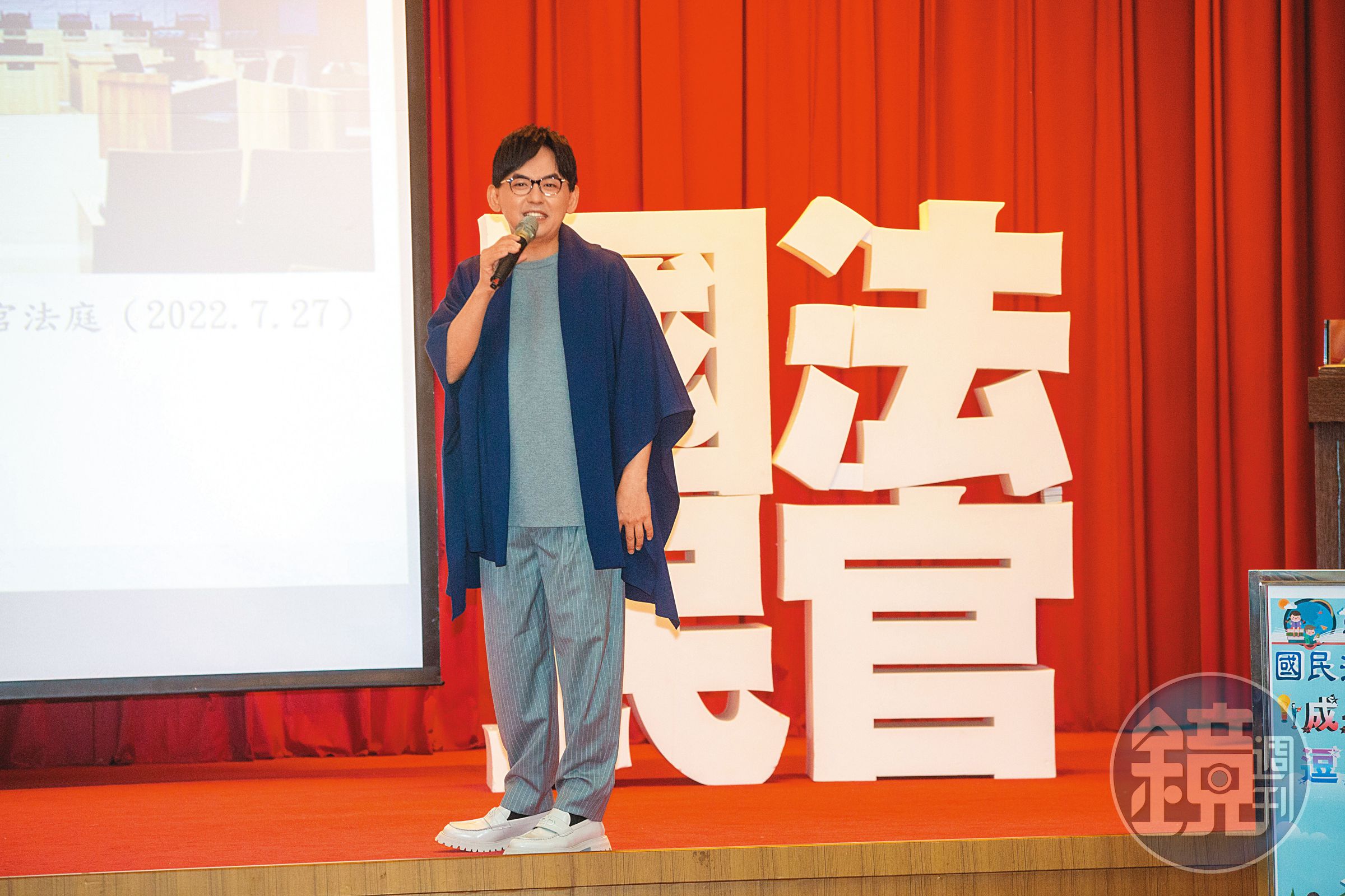 代言國民法官的藝人黃子佼(圖)近日爆出性騷後,司法院火速切割暫停合作,並予嚴厲譴責,卻包庇涉性騷的自家人李伯道。