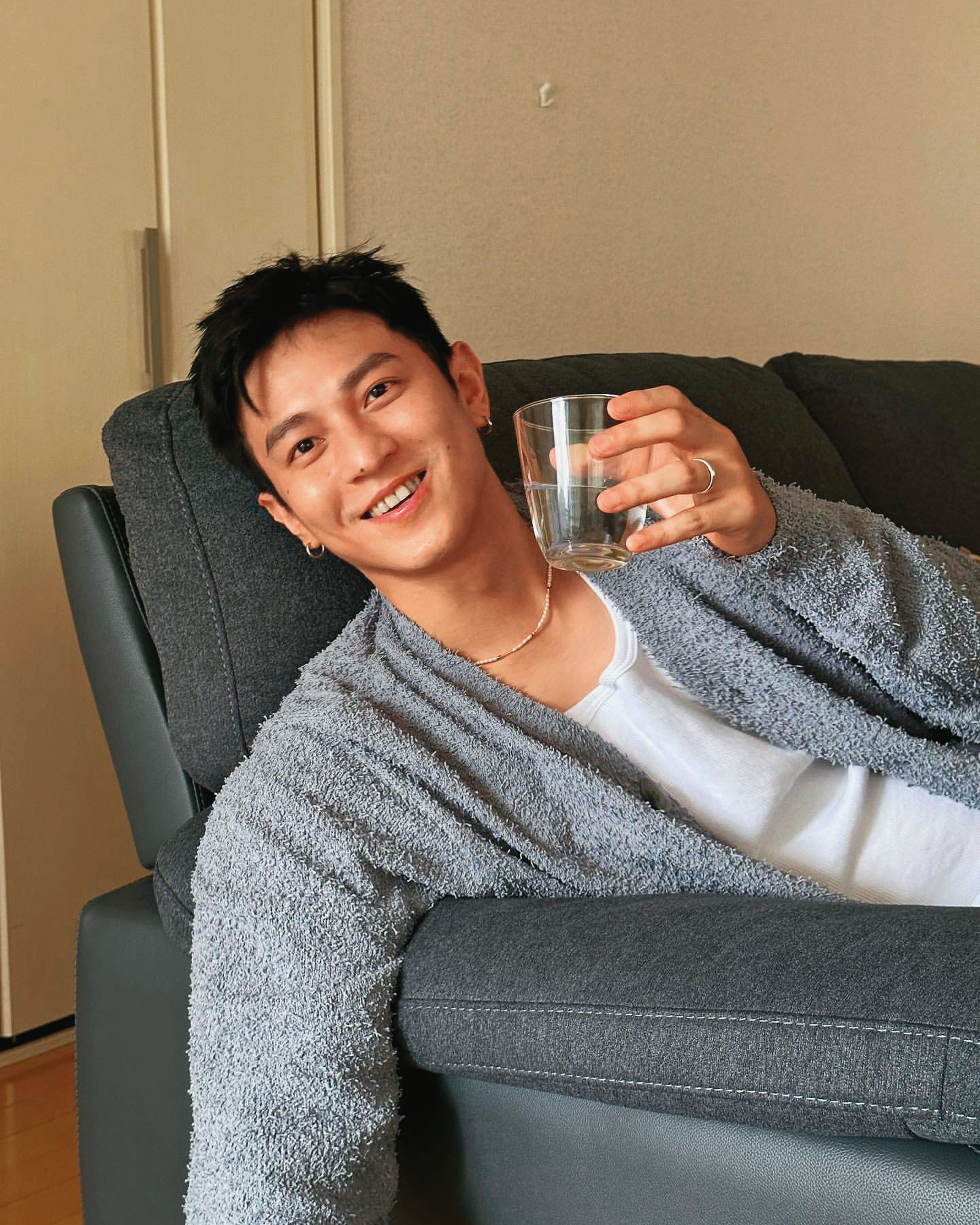 林柏宏的友人頗具明星相,兼具陳冠希與柯震東的帥氣特質。(翻攝自Chuck IG)