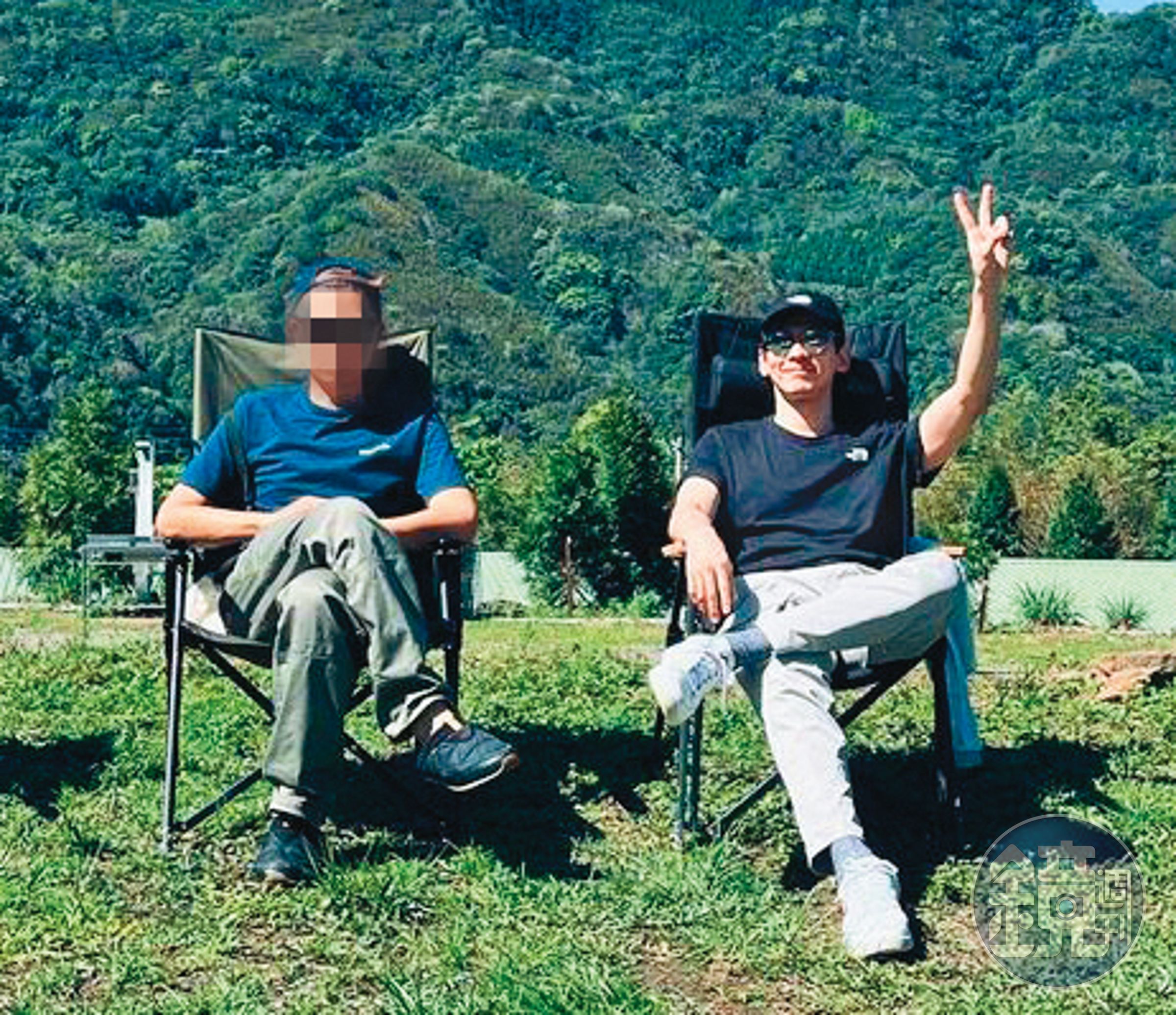 林柏宏（右）和友人都喜歡大自然，不約而同在社群分享露營實況。（翻攝自林柏宏IG）